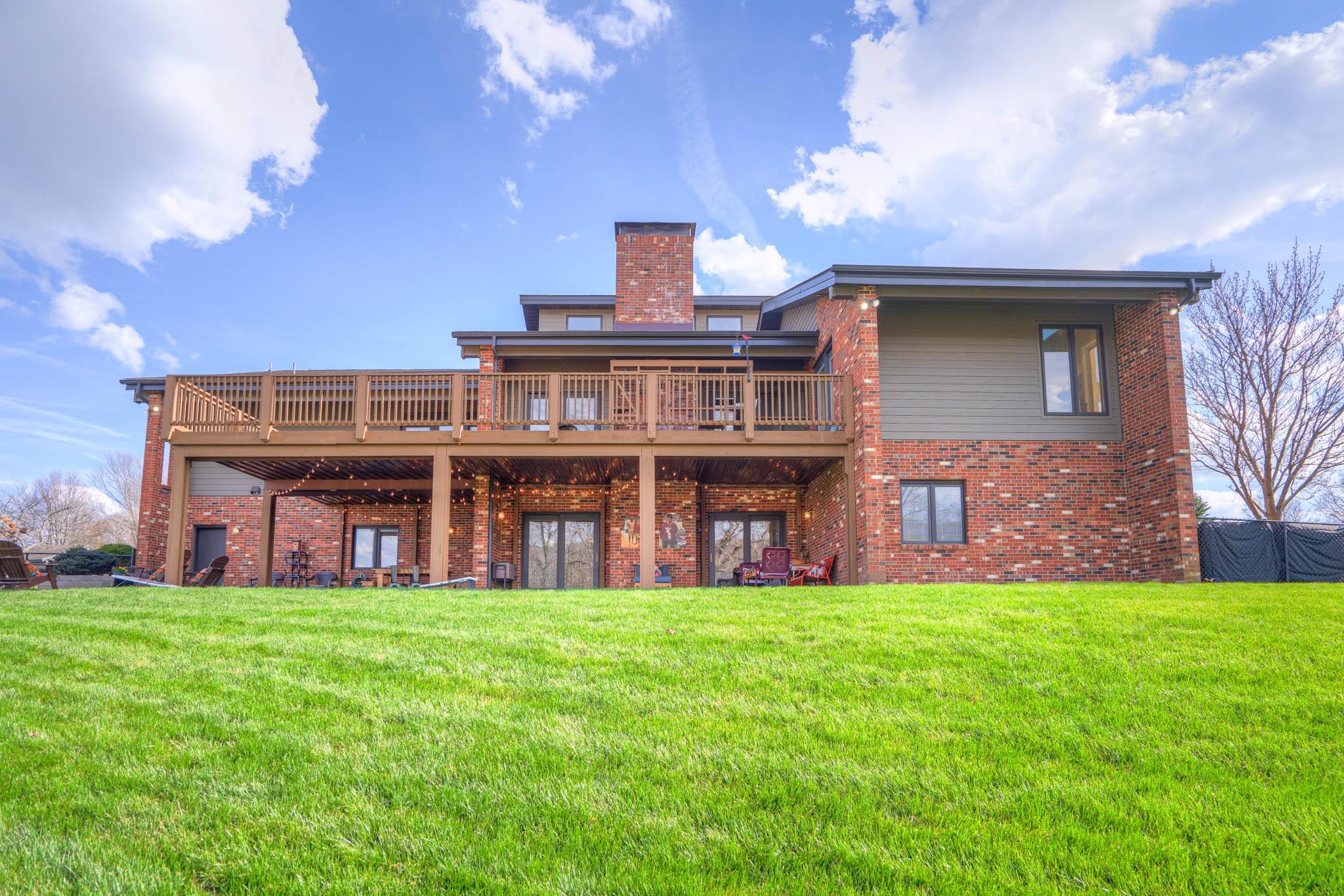 2584 Glade Road