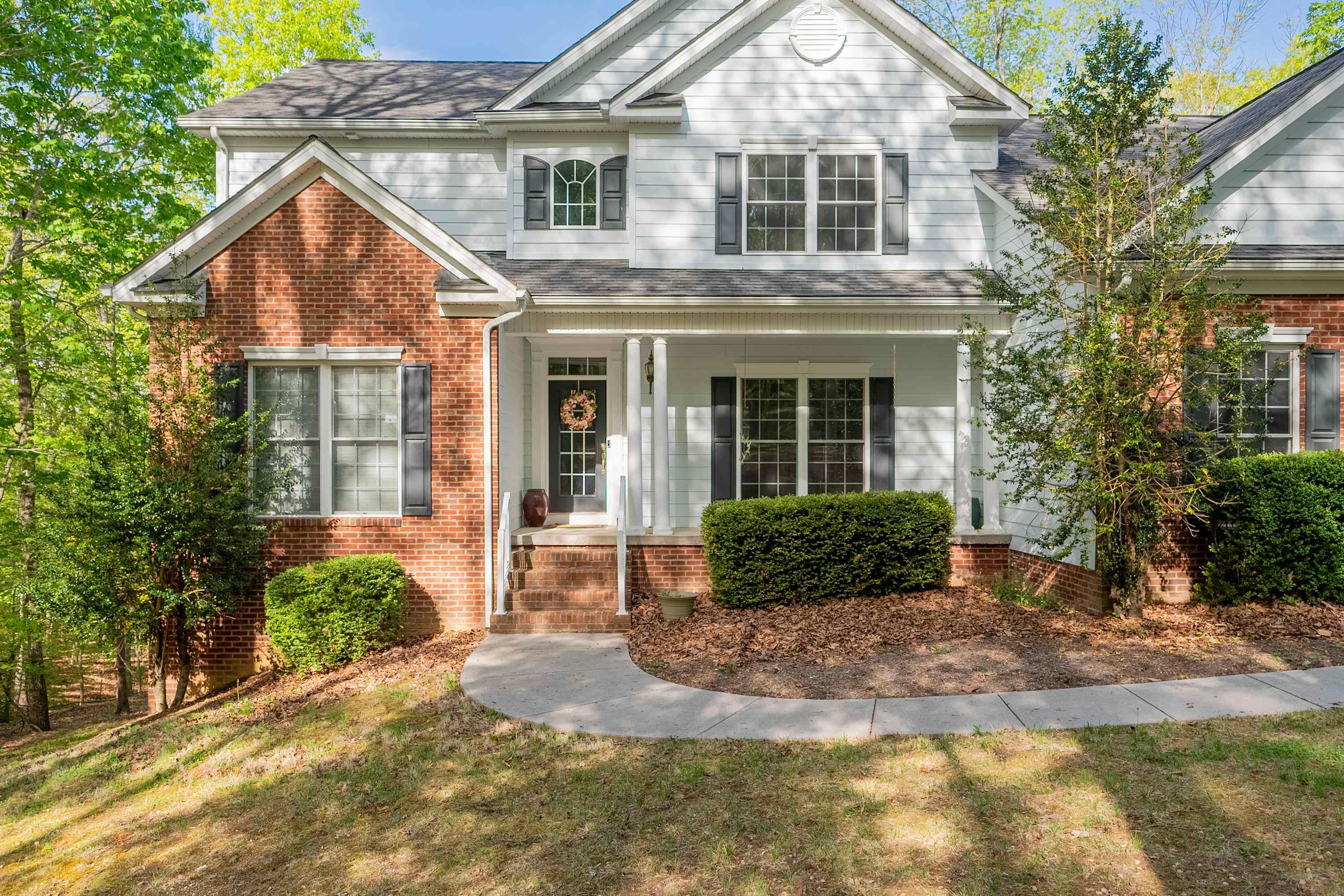 960 Coalwood Way