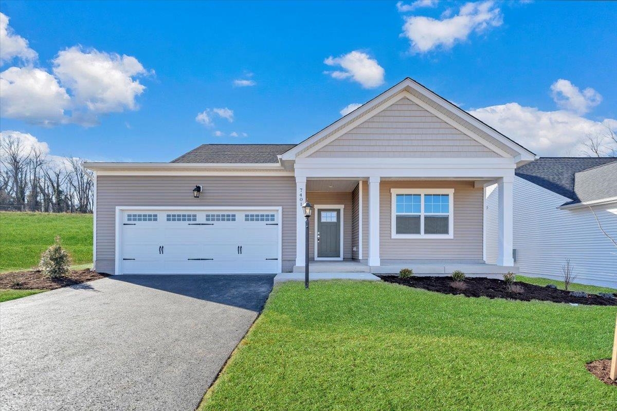7401 King's Pointe Drive