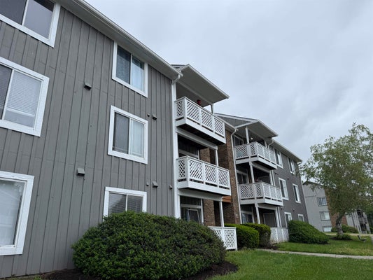 812 CASCADE CT # 812, BLACKSBURG, VA 24060 - Image 515a0f4ffad8bdd8f5bbfa224d2d956c/3960972833