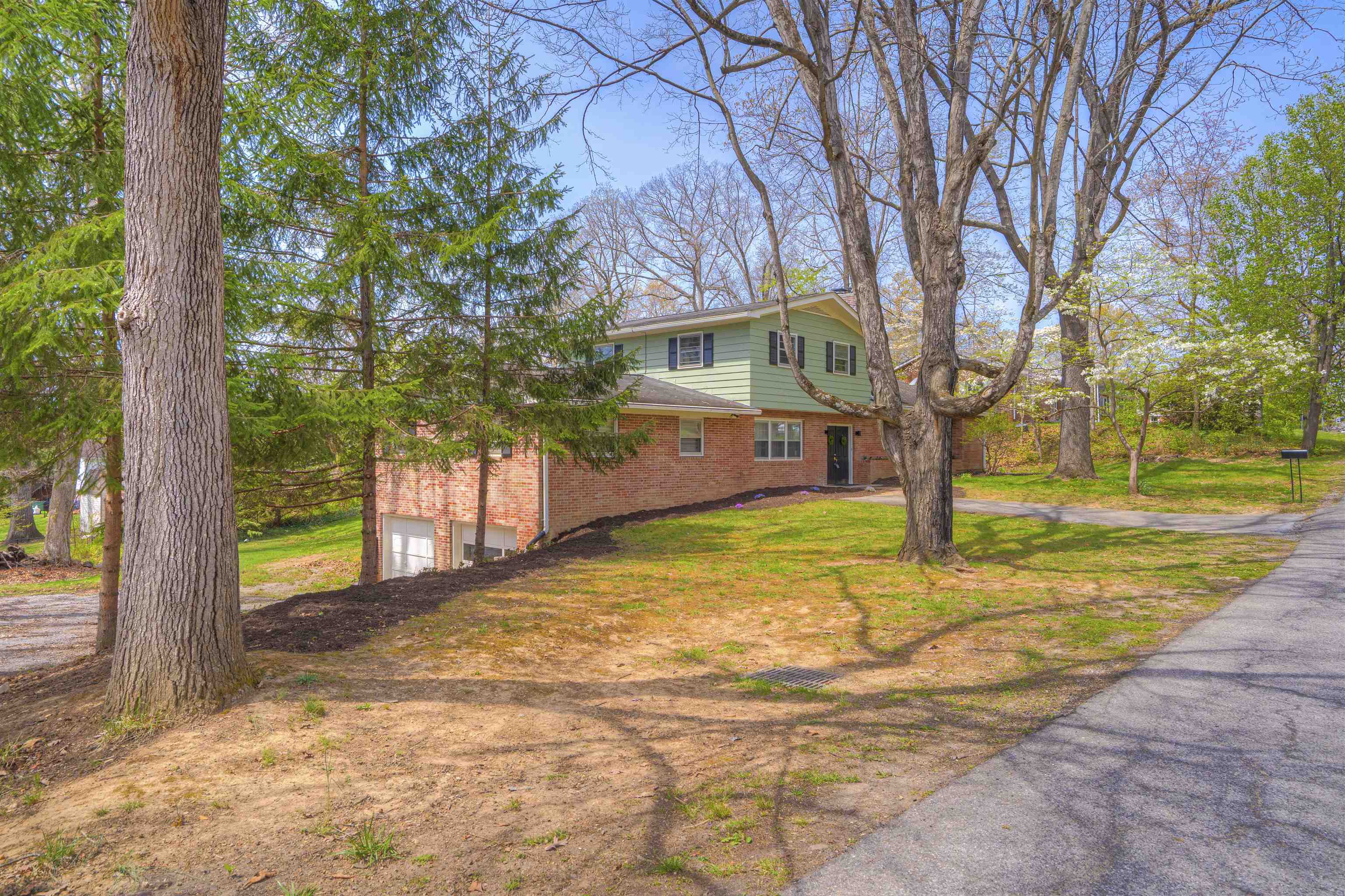 345 OVERHILL Road