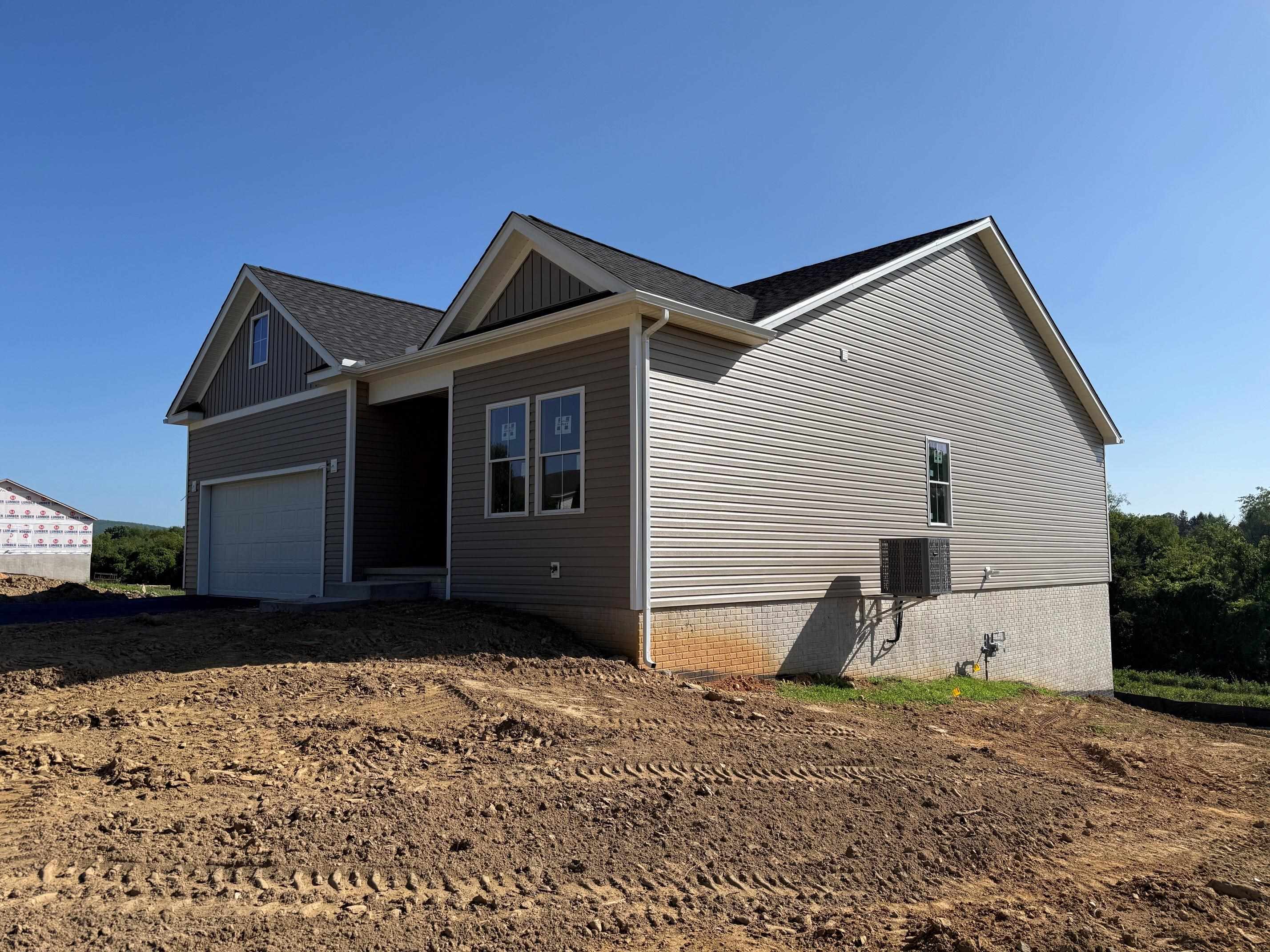 6131 Dudley Ferry Road