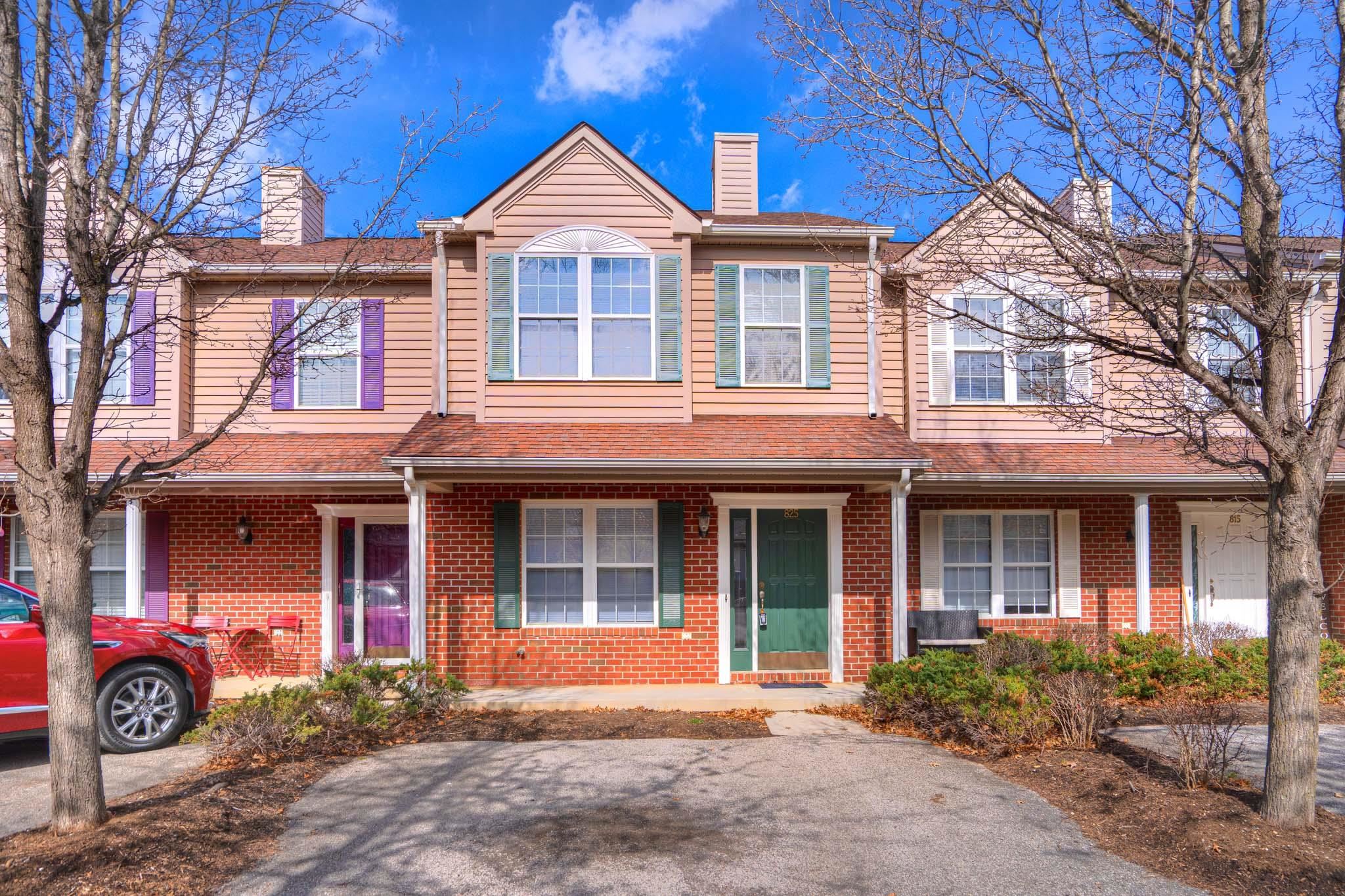 825 OAKTREE Boulevard