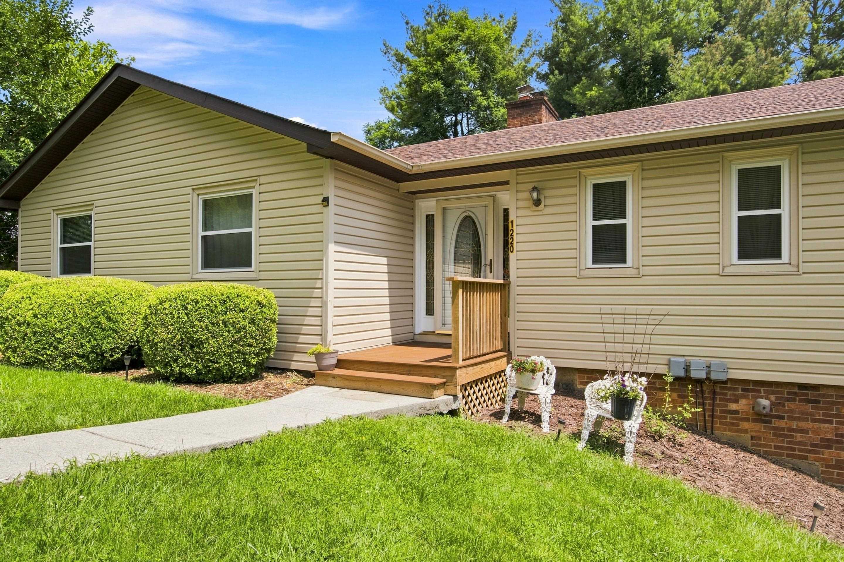 1220 Flint Drive