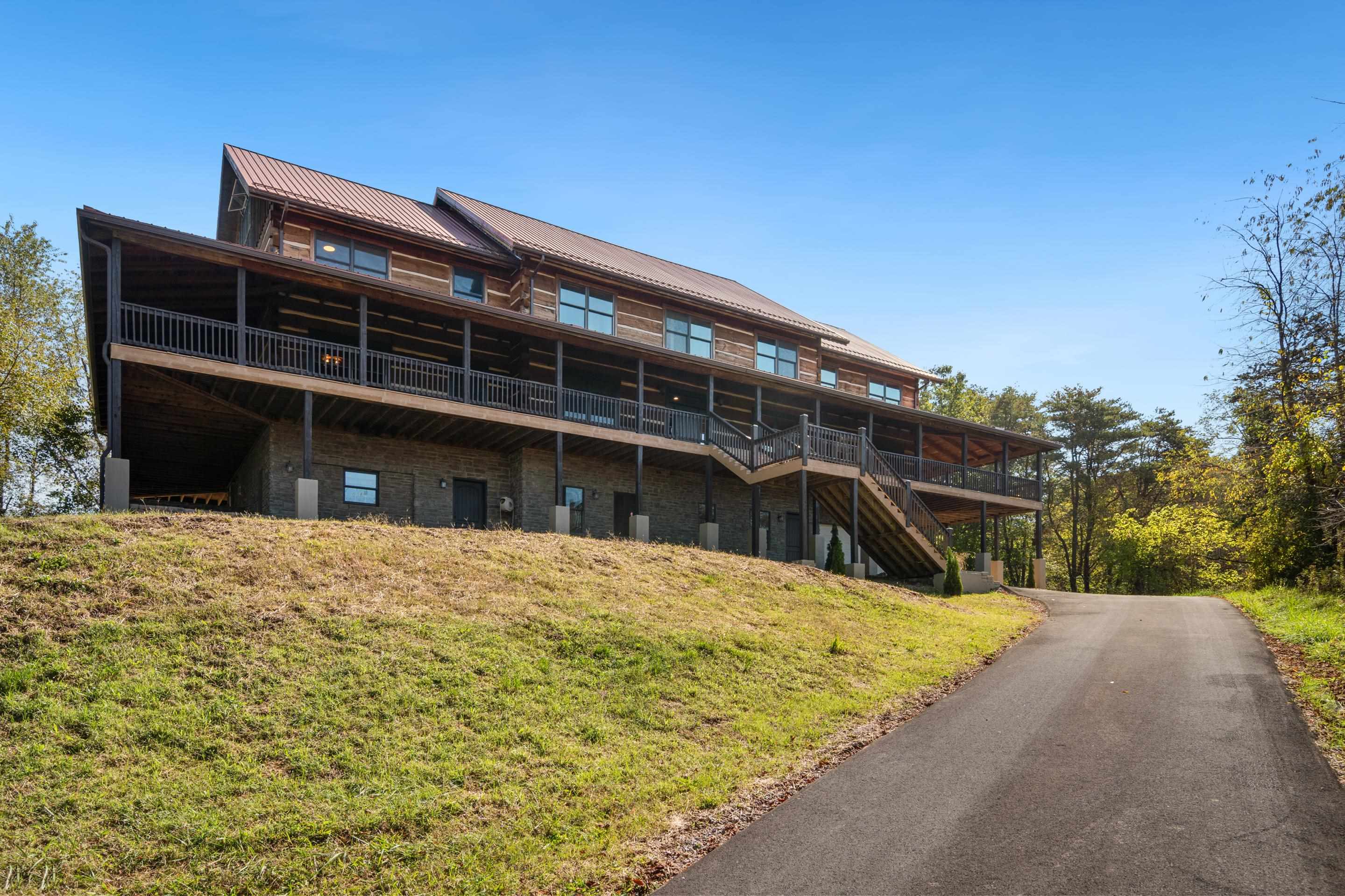 1348 CRANBERRY Lane