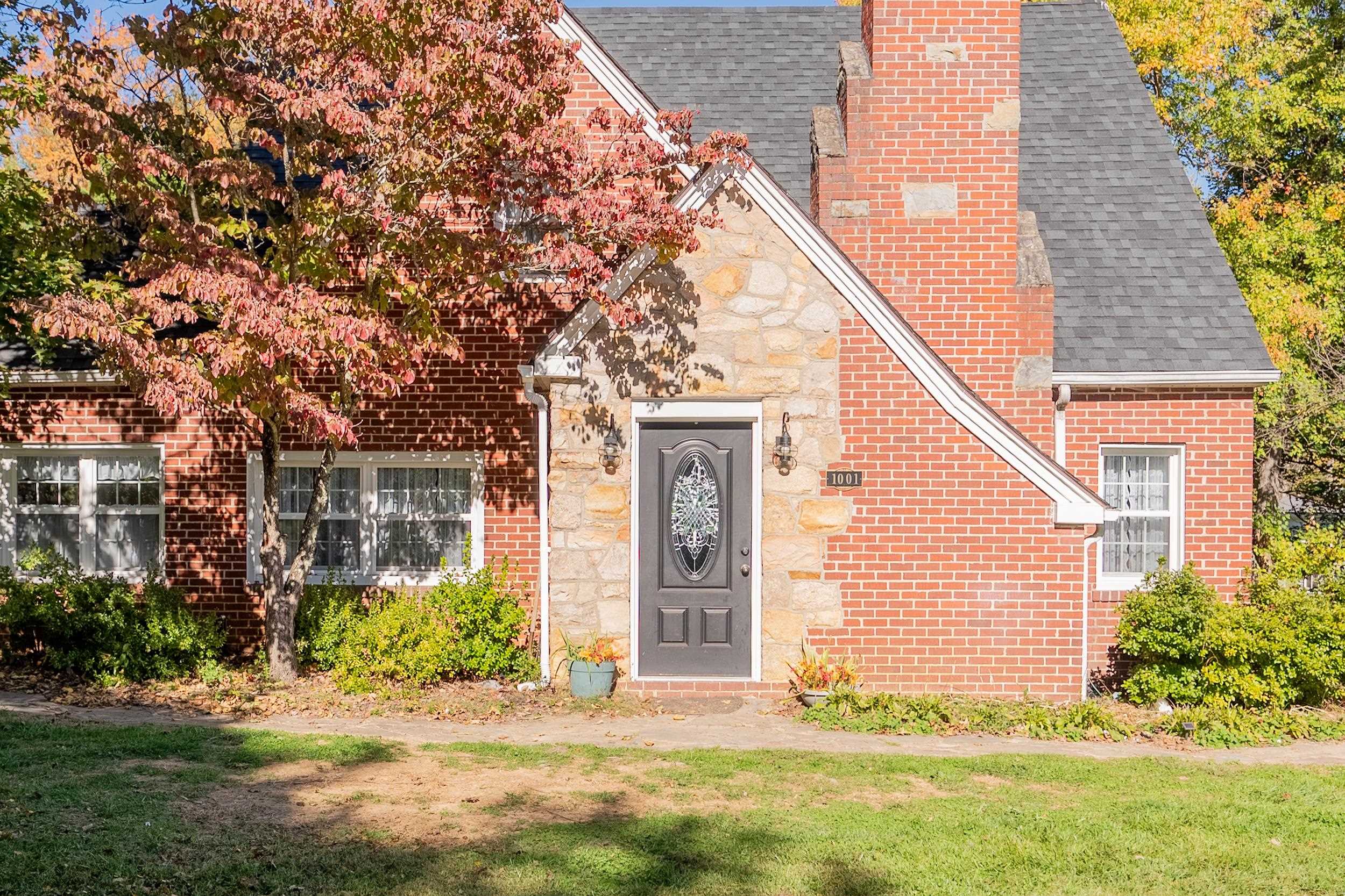 1001 Forest Hill Drive