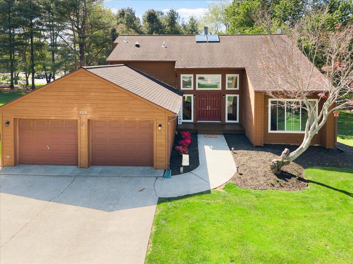 520 SEMINOLE Drive
