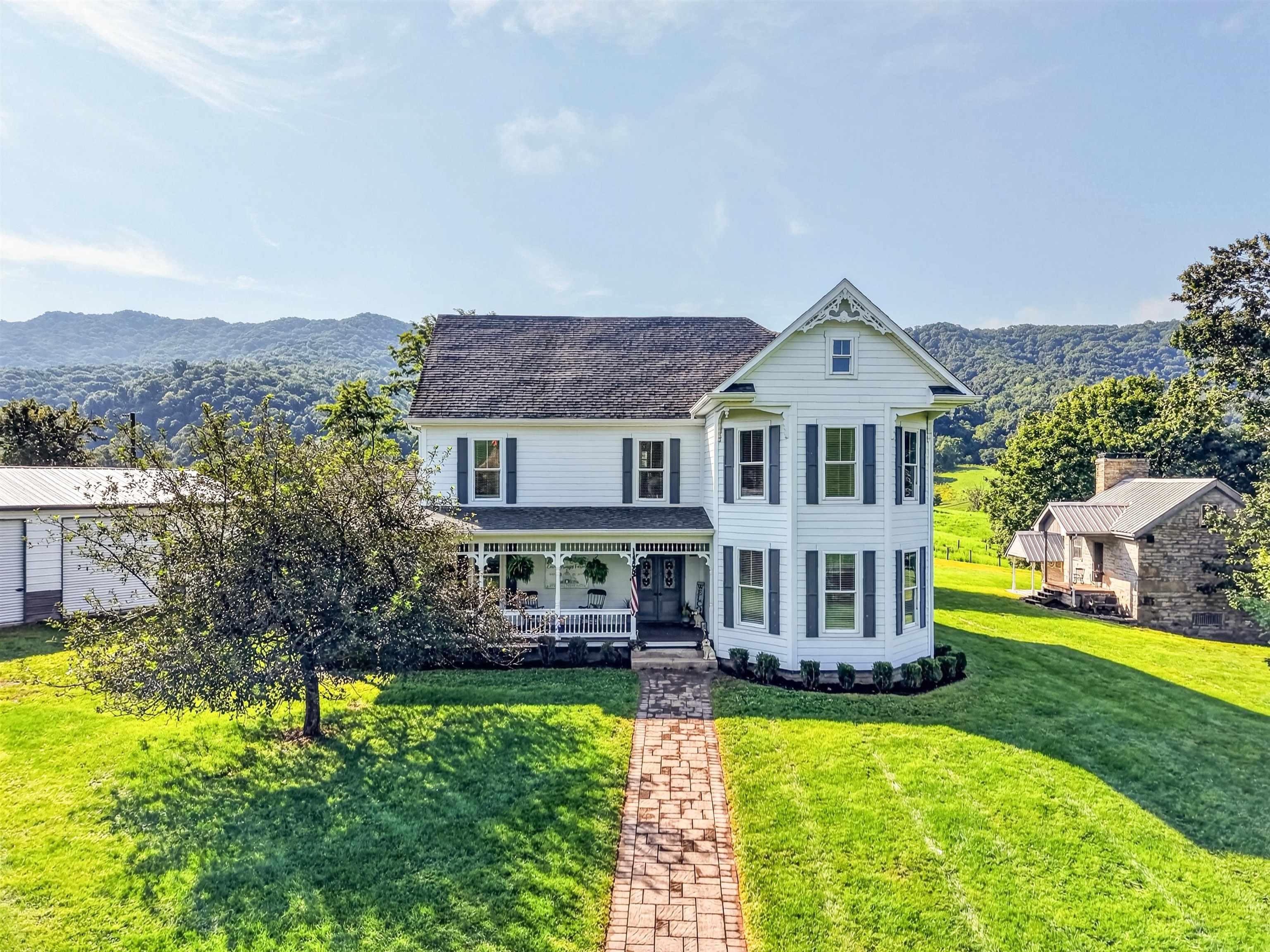 743 Crocketts Cove Road