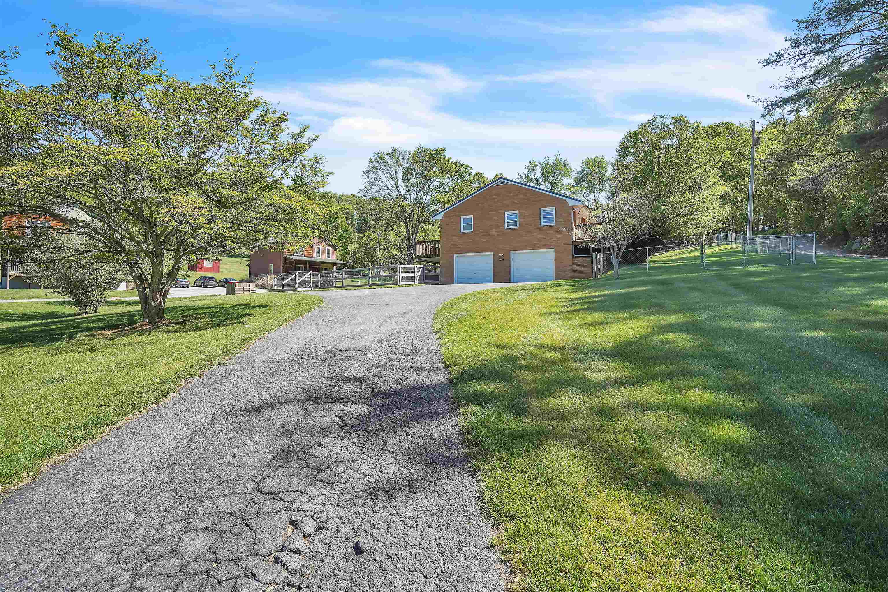 1022 OPAL Lane