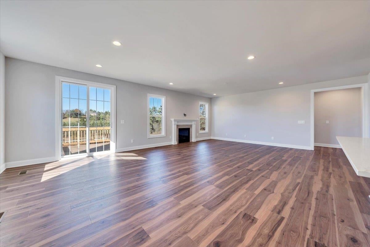 1000 Round Meadow Drive
