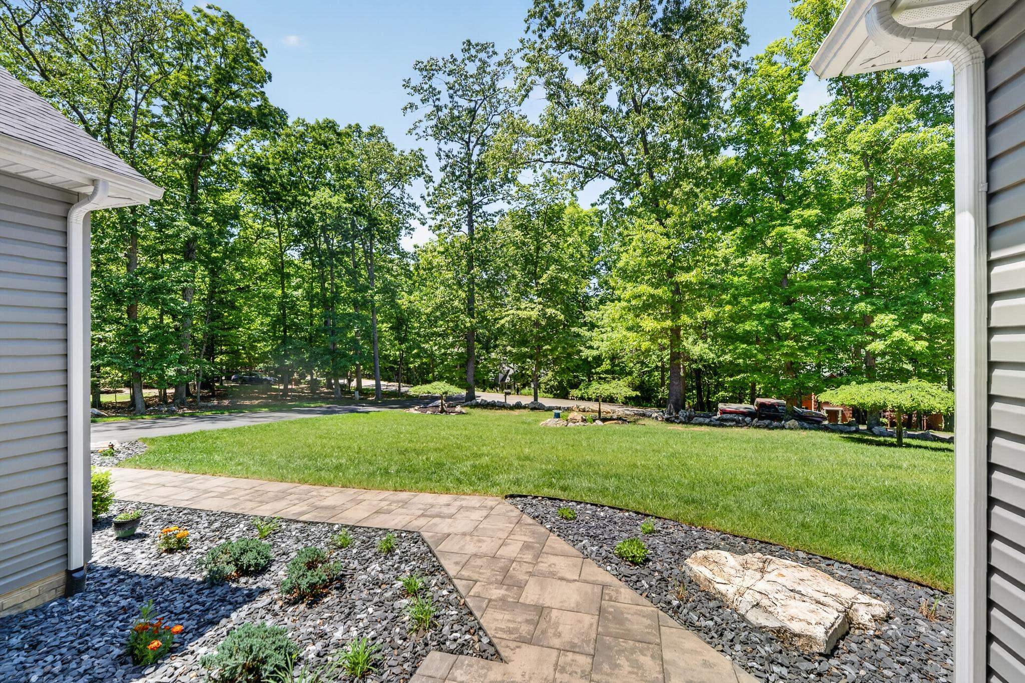 500 Quailwood Dr, Blacksburg, VA, 24060, USA, 5 Bedrooms Bedrooms, ,4 BathroomsBathrooms,Residential,Pending,500 Quailwood Dr,427441