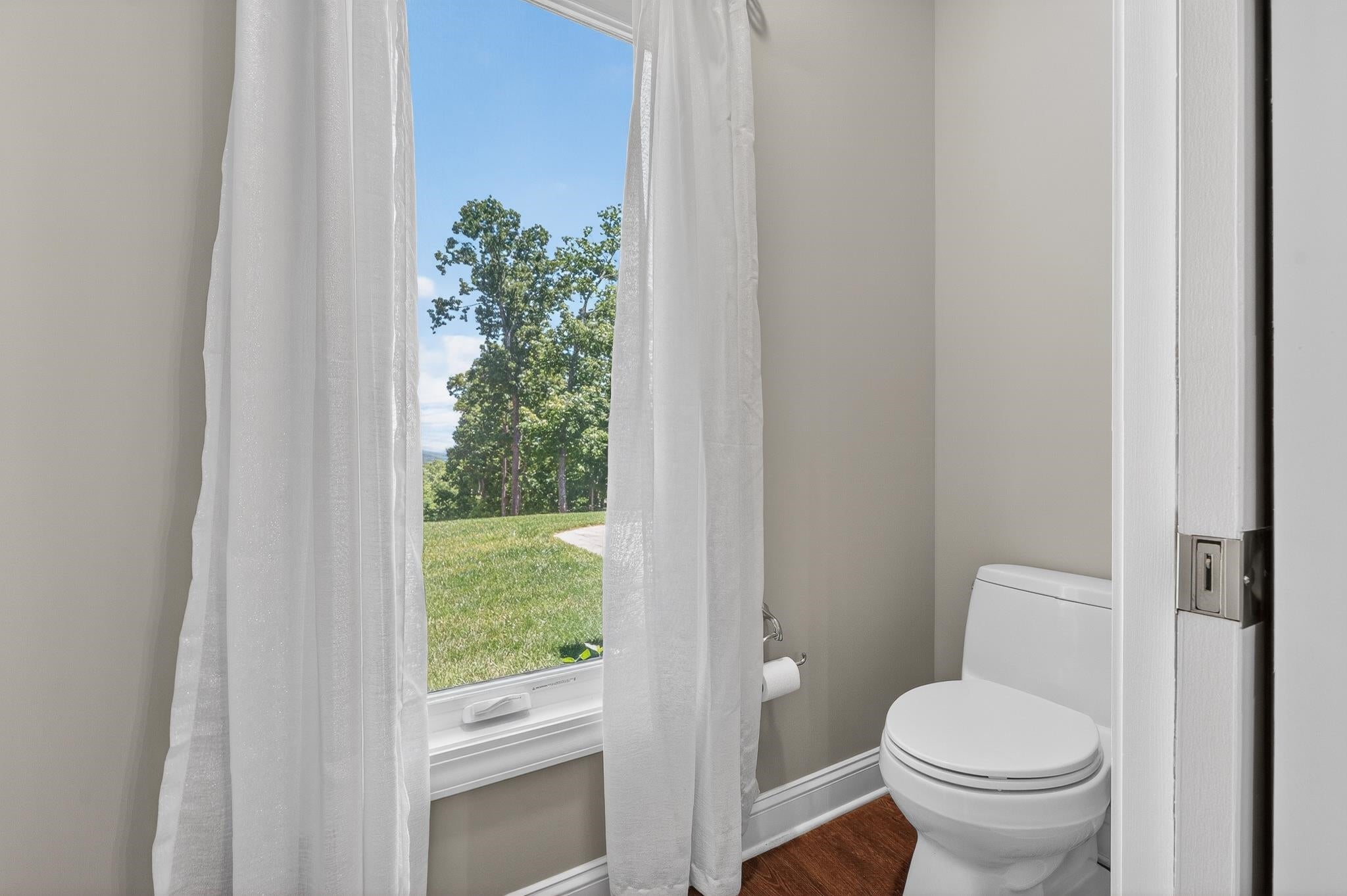 500 Quailwood Dr, Blacksburg, VA, 24060, USA, 5 Bedrooms Bedrooms, ,4 BathroomsBathrooms,Residential,Pending,500 Quailwood Dr,427441