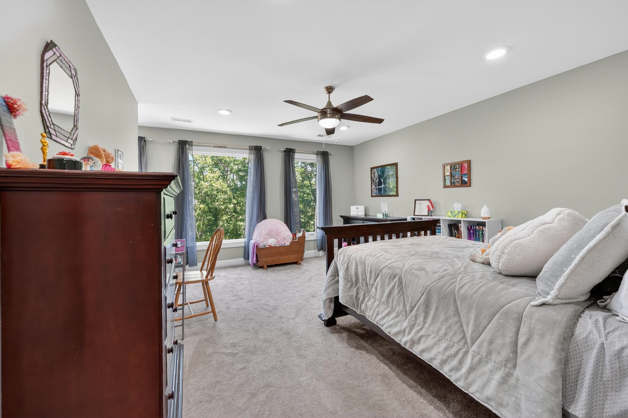 500 Quailwood Dr, Blacksburg, VA, 24060, USA, 5 Bedrooms Bedrooms, ,4 BathroomsBathrooms,Residential,Pending,500 Quailwood Dr,427441