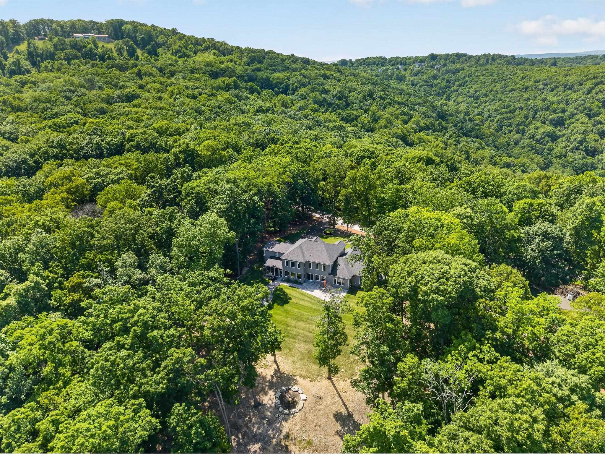 500 Quailwood Dr, Blacksburg, VA, 24060, USA, 5 Bedrooms Bedrooms, ,4 BathroomsBathrooms,Residential,Pending,500 Quailwood Dr,427441