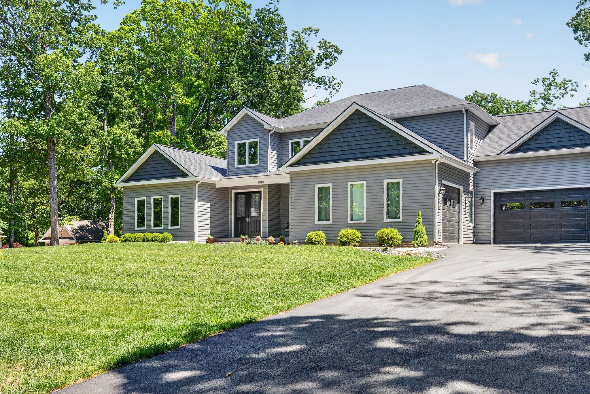 500 Quailwood Dr, Blacksburg, VA, 24060, USA, 5 Bedrooms Bedrooms, ,4 BathroomsBathrooms,Residential,Pending,500 Quailwood Dr,427441