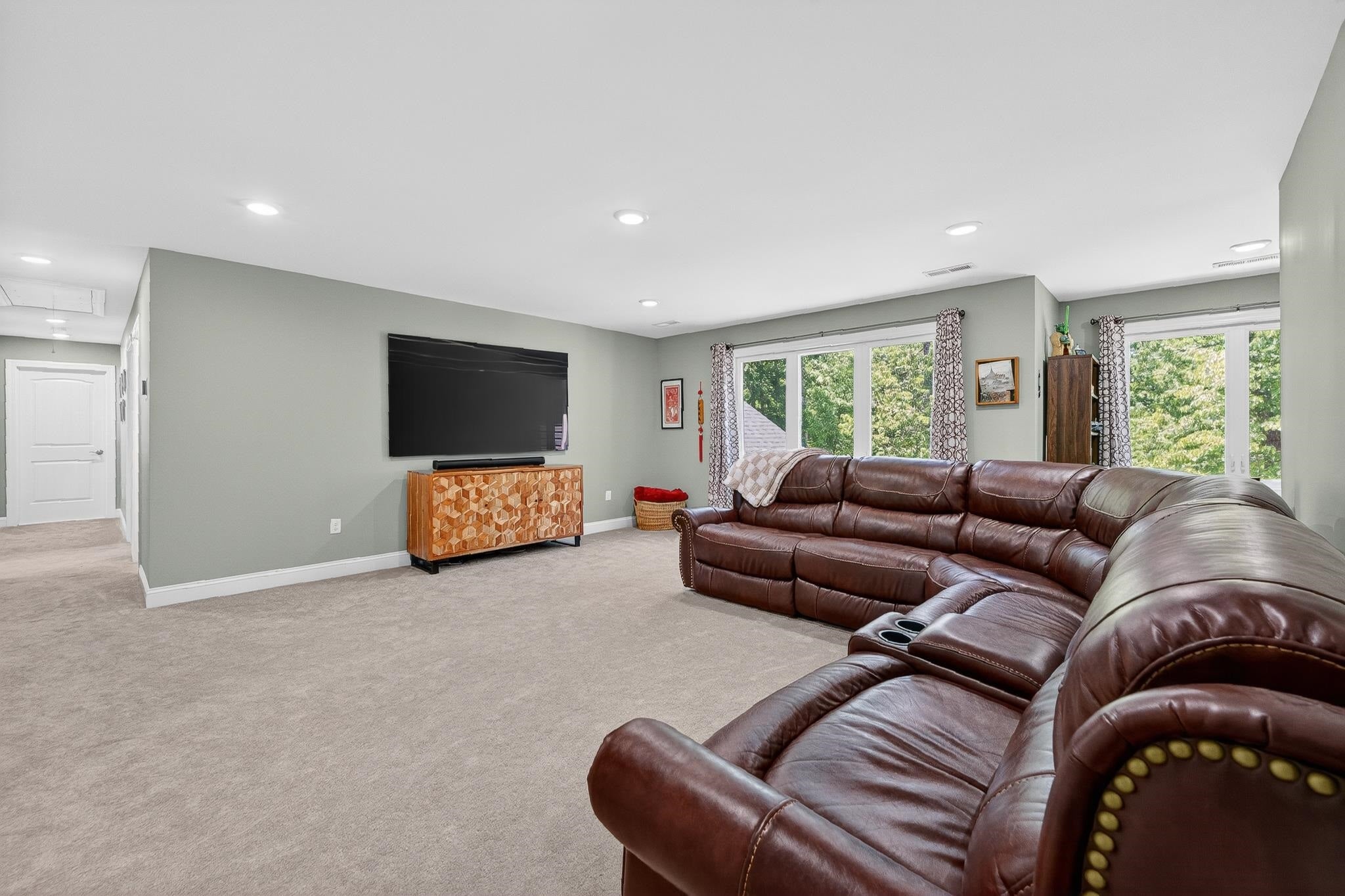 500 Quailwood Dr, Blacksburg, VA, 24060, USA, 5 Bedrooms Bedrooms, ,4 BathroomsBathrooms,Residential,Pending,500 Quailwood Dr,427441