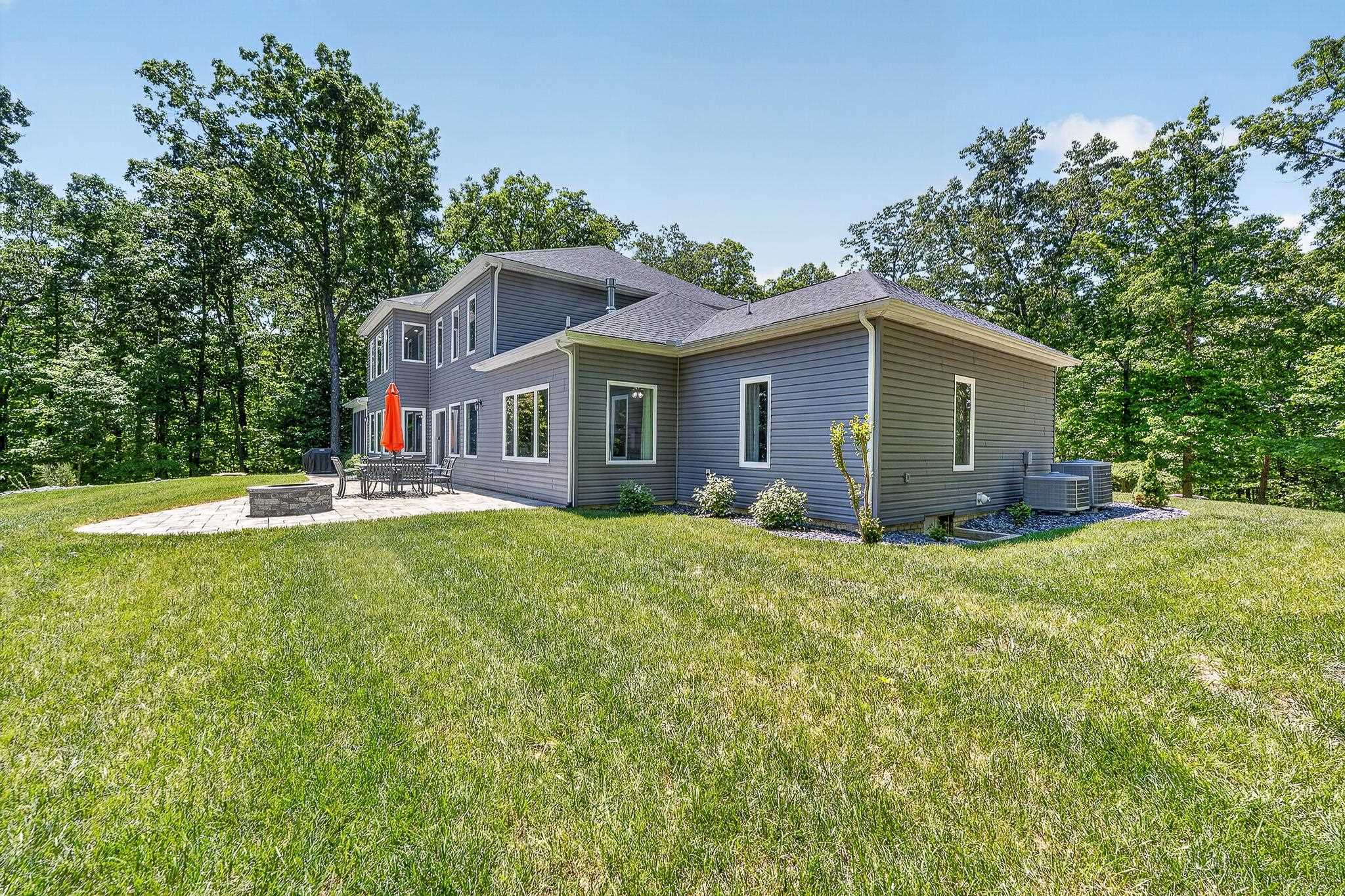 500 Quailwood Dr, Blacksburg, VA, 24060, USA, 5 Bedrooms Bedrooms, ,4 BathroomsBathrooms,Residential,Pending,500 Quailwood Dr,427441