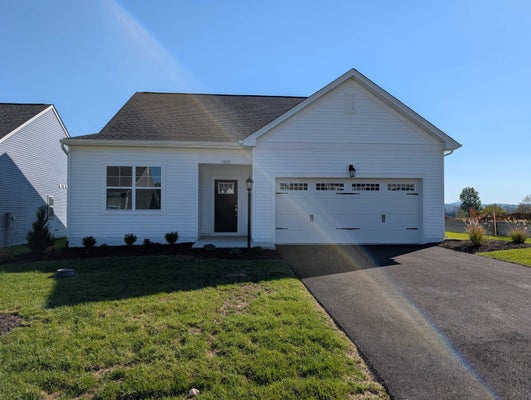 7432 KING'S POINTE DRIVE, RADFORD, VA 24141 - Image 838f3f69e2dbdcc0d085f3a73e1480e9/1908277749