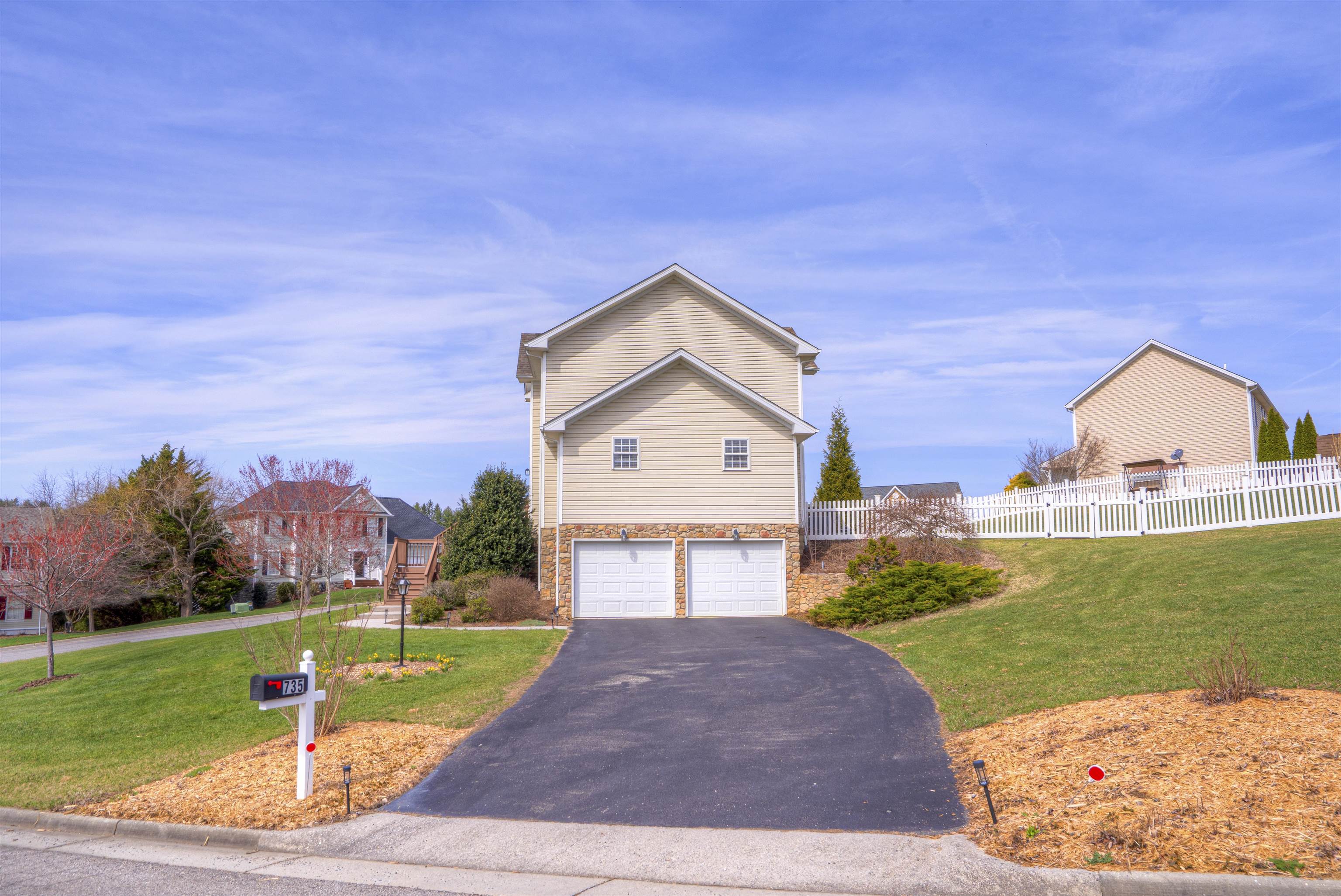 735 George Edward Viaduct