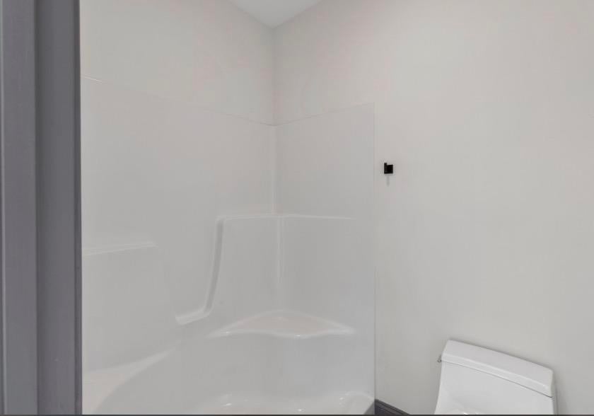 2075 Brooksfield Rd, Blacksburg, VA, 24060, USA, 5 Bedrooms Bedrooms, ,5 BathroomsBathrooms,Residential,Active,2075 Brooksfield Rd,428189