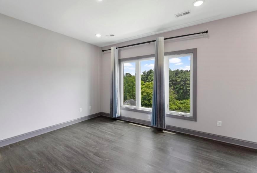 2075 Brooksfield Rd, Blacksburg, VA, 24060, USA, 5 Bedrooms Bedrooms, ,5 BathroomsBathrooms,Residential,Active,2075 Brooksfield Rd,428189