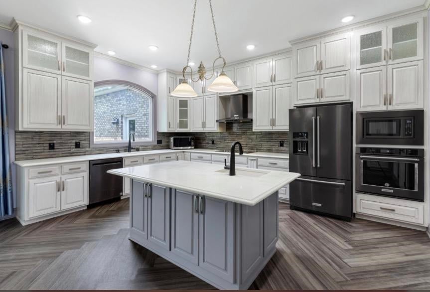 2075 Brooksfield Rd, Blacksburg, VA, 24060, USA, 5 Bedrooms Bedrooms, ,5 BathroomsBathrooms,Residential,Active,2075 Brooksfield Rd,428189