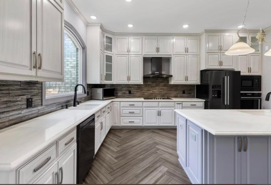 2075 Brooksfield Rd, Blacksburg, VA, 24060, USA, 5 Bedrooms Bedrooms, ,5 BathroomsBathrooms,Residential,Active,2075 Brooksfield Rd,428189