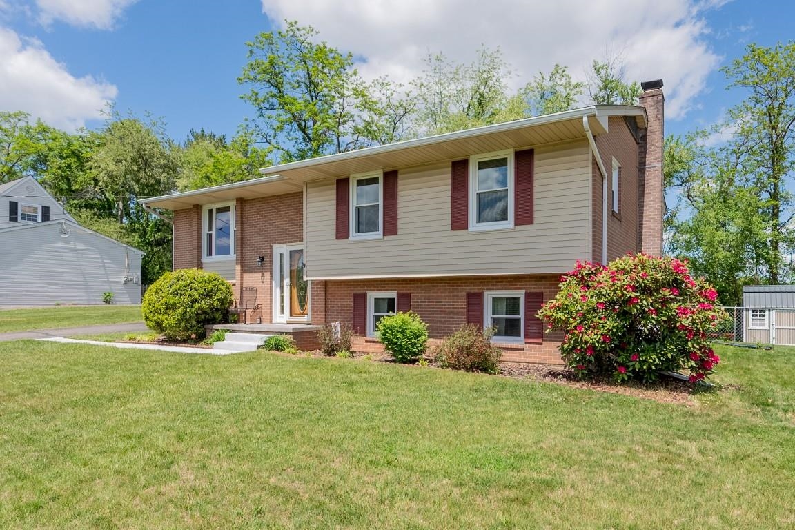 265 MULBERRY Drive
