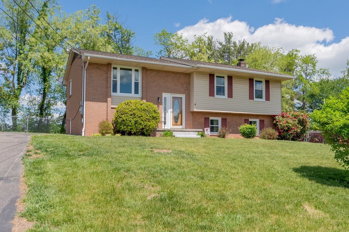 265 MULBERRY Drive