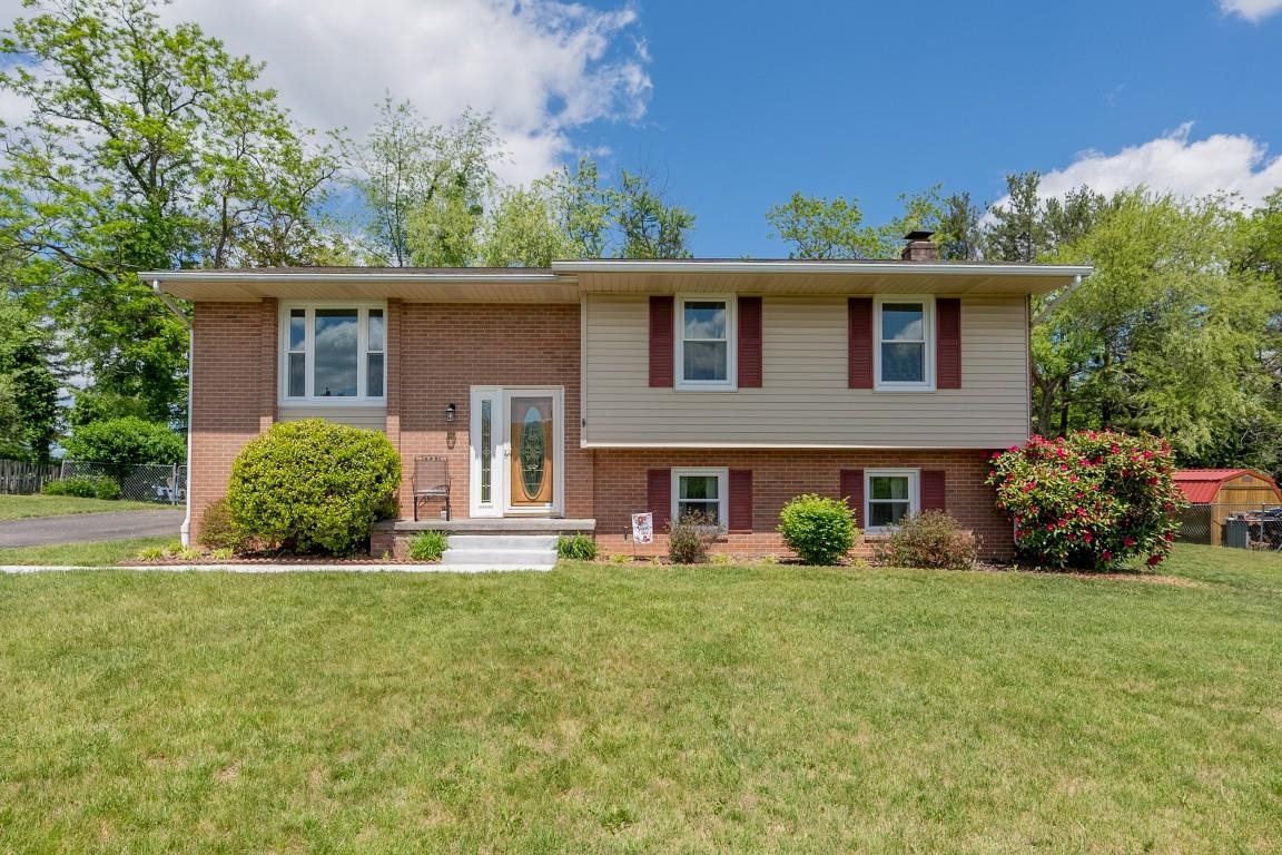 265 MULBERRY Drive