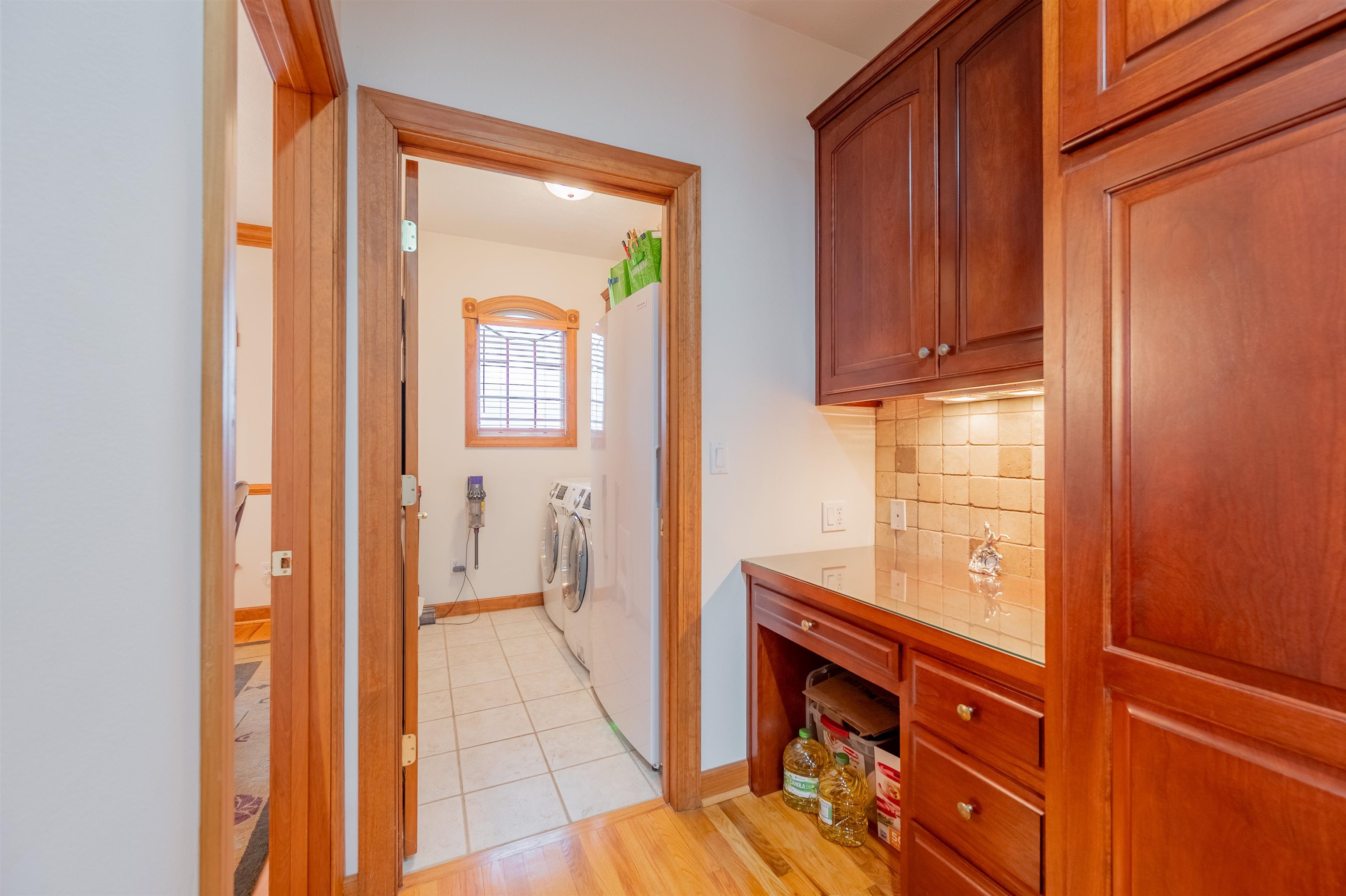 Pearisburg, Virginia 24134, United States, 4 Bedrooms Bedrooms, ,4 BathroomsBathrooms,Residential,Active,66961