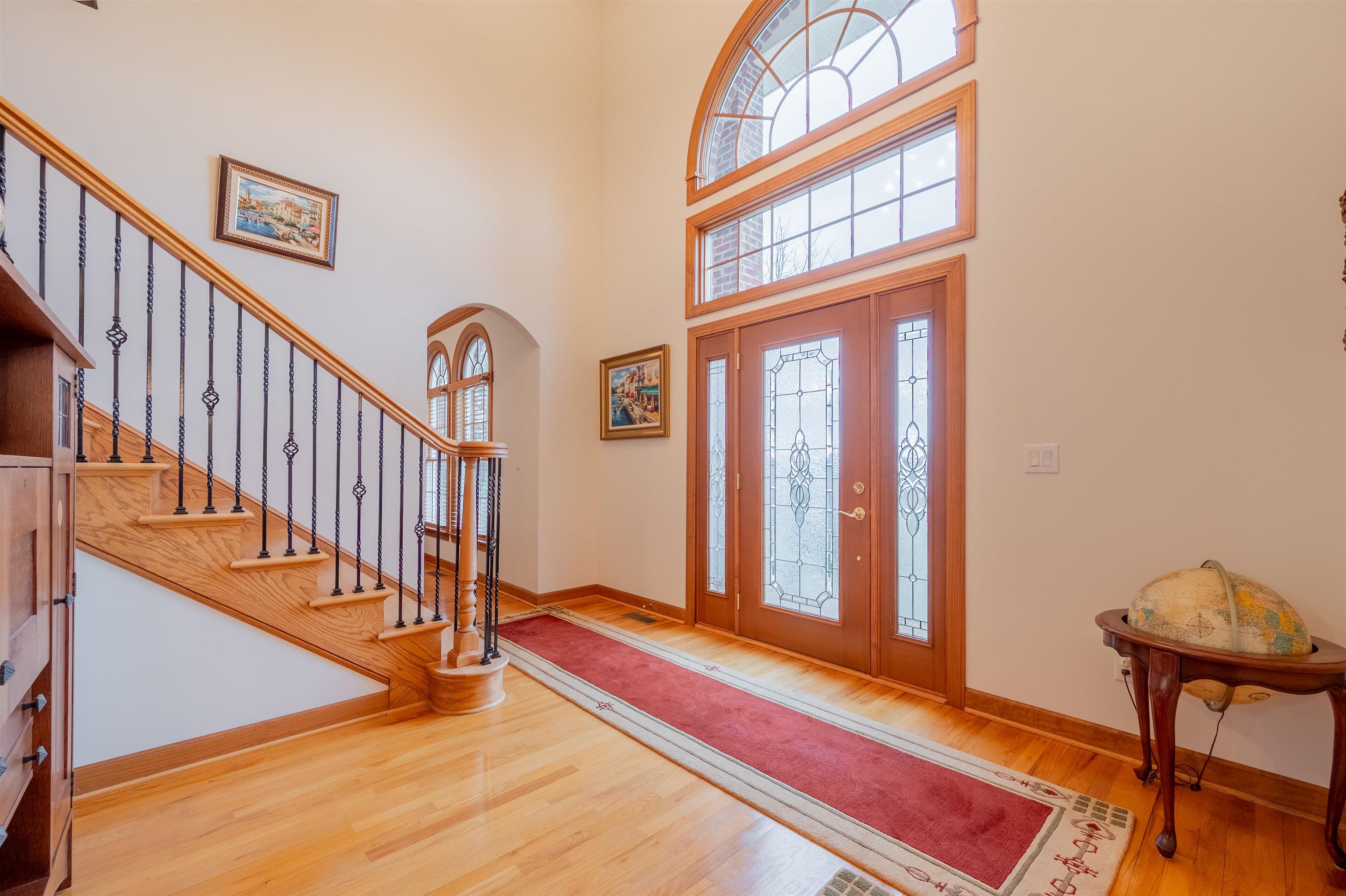 Pearisburg, Virginia 24134, United States, 4 Bedrooms Bedrooms, ,4 BathroomsBathrooms,Residential,Active,66961