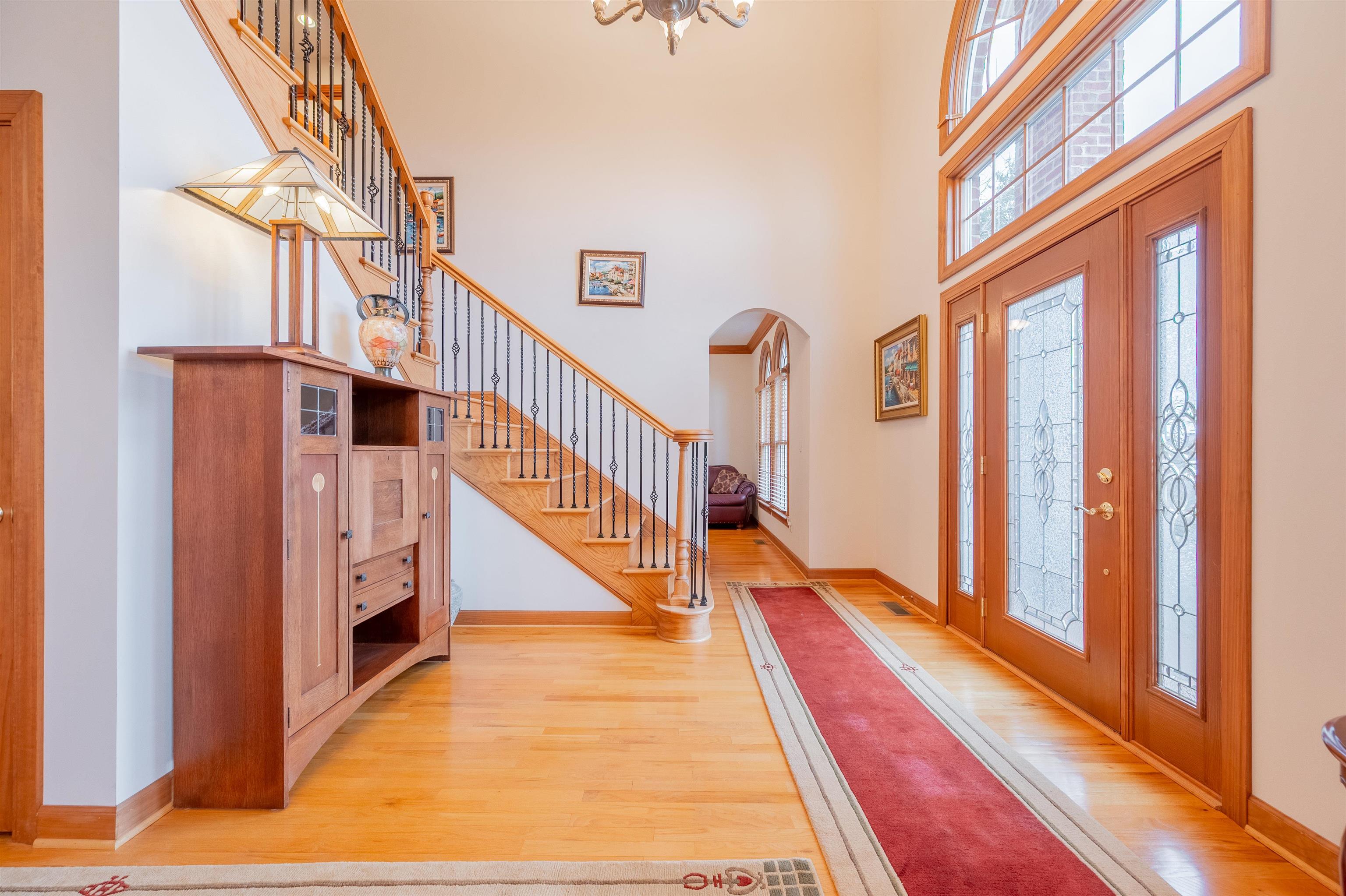 Pearisburg, Virginia 24134, United States, 4 Bedrooms Bedrooms, ,4 BathroomsBathrooms,Residential,Active,66961