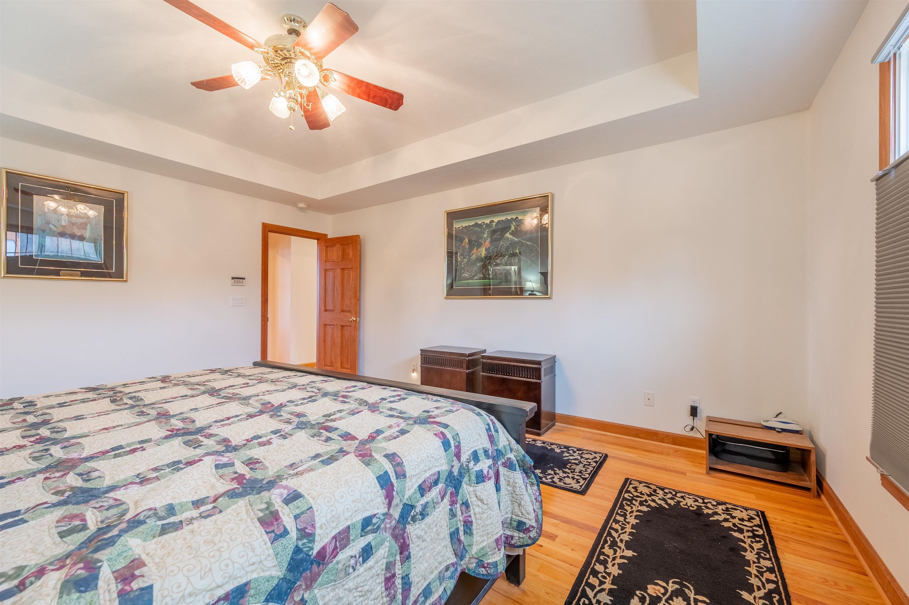 Pearisburg, Virginia 24134, United States, 4 Bedrooms Bedrooms, ,4 BathroomsBathrooms,Residential,Active,66961