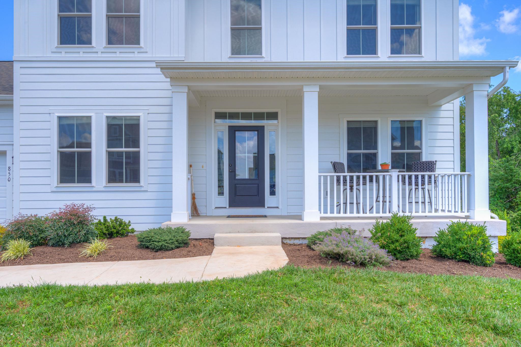 850 Jefferson Circle