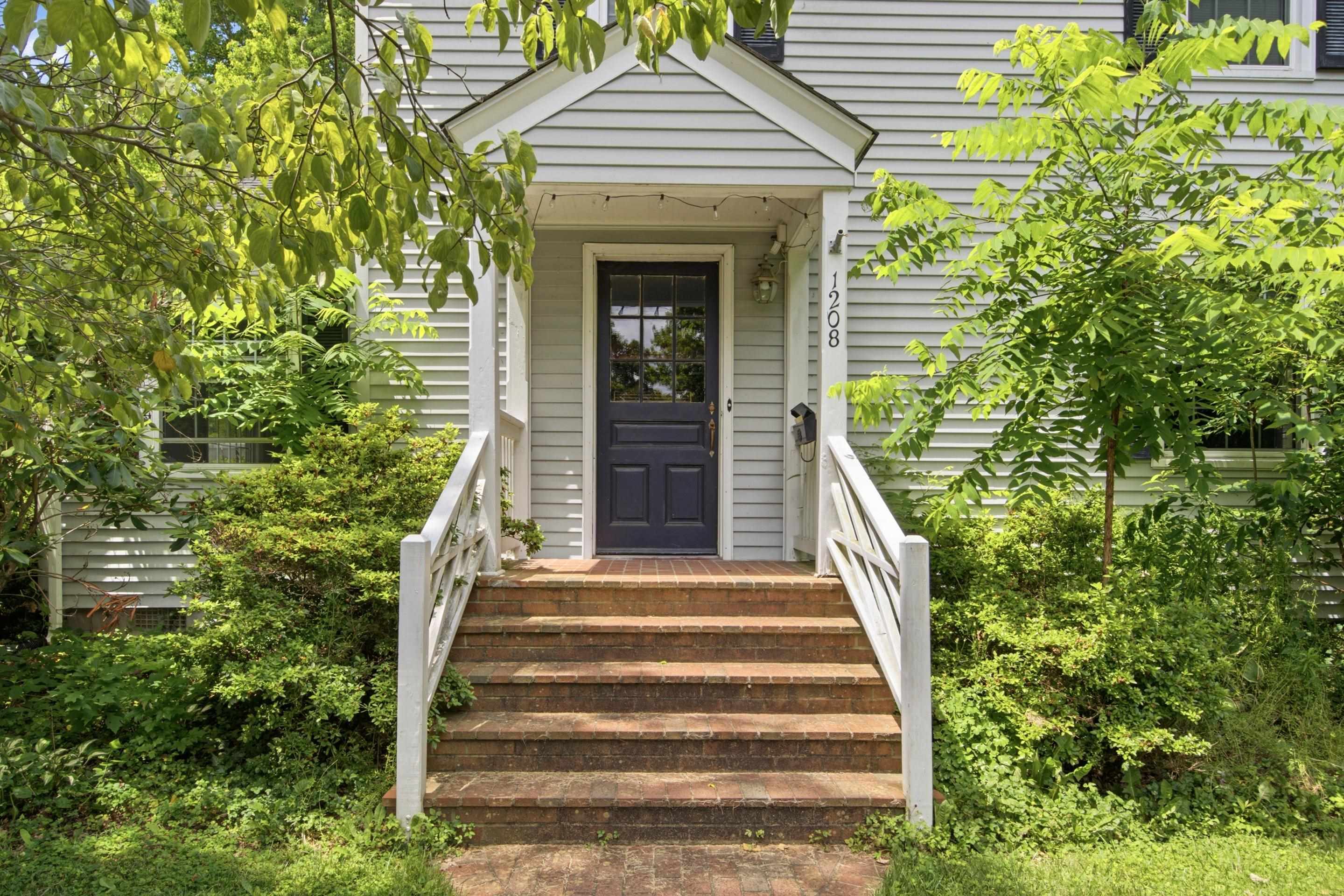 1208 FEDERAL Street