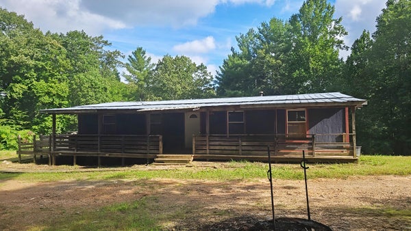 583 RIVERWOOD LN, FRIES, VA 24330 - Image 972b0ba522bc21ef4cb6c7d6442e050e/2136999018