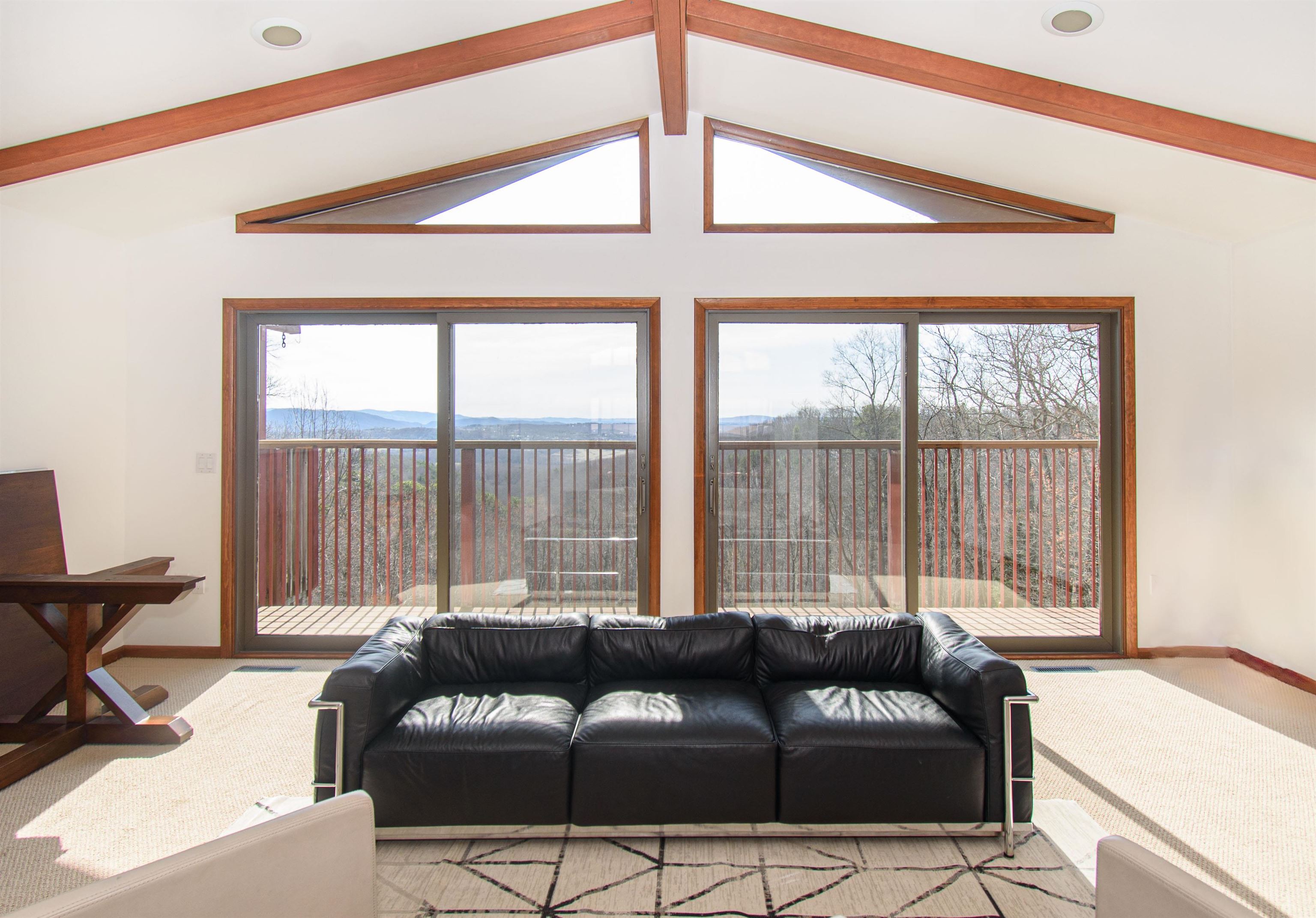 3624 Laurel Drive