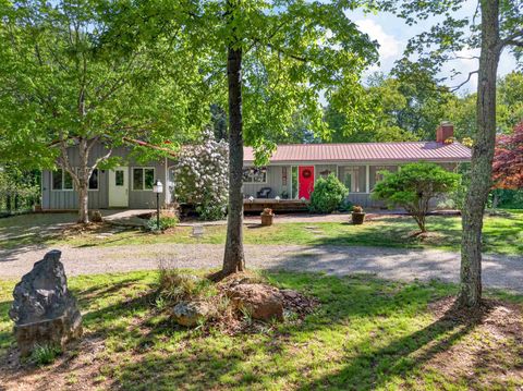 413 Alpine Road Newport VA 24128
