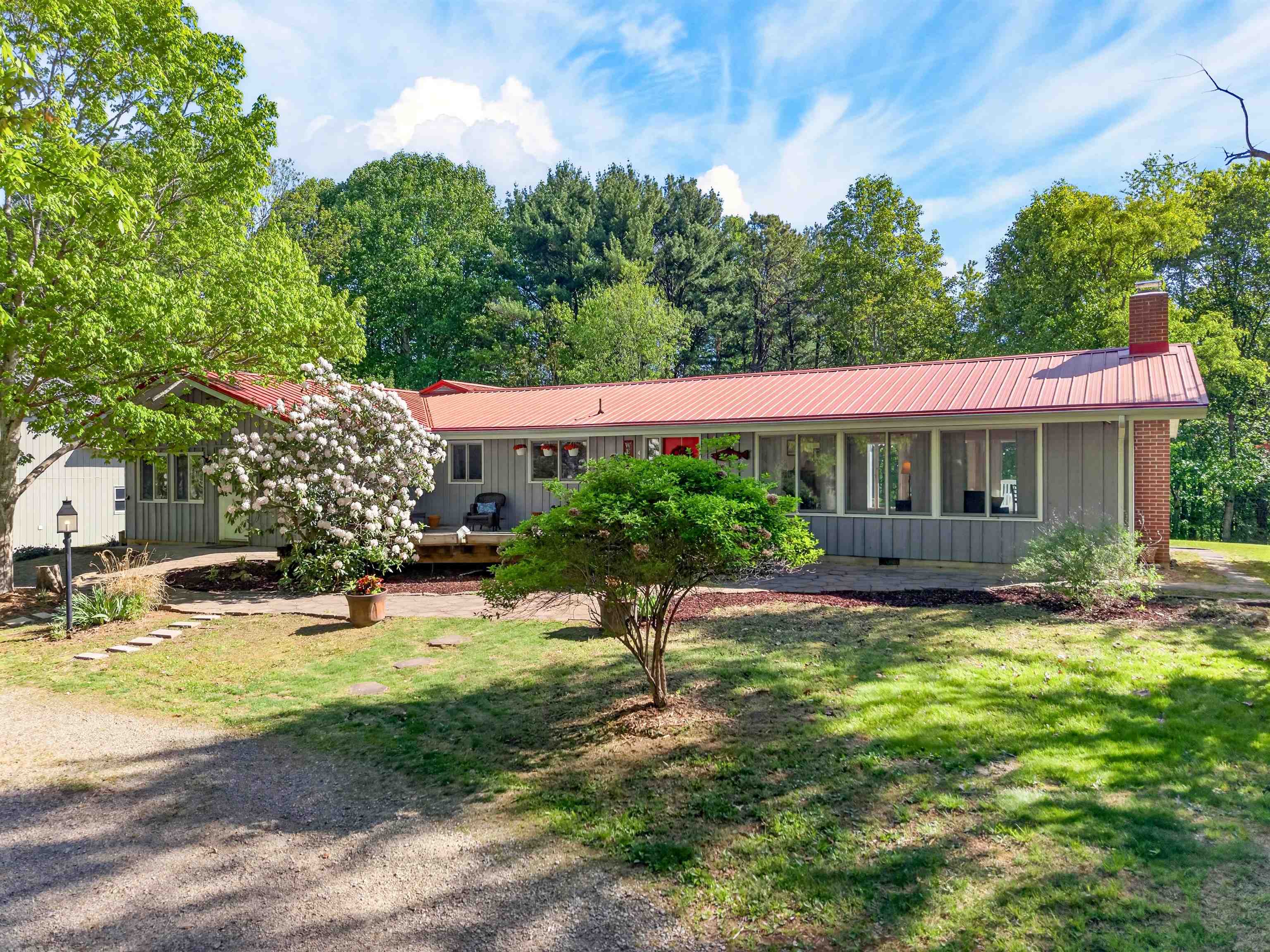 413 Alpine Road