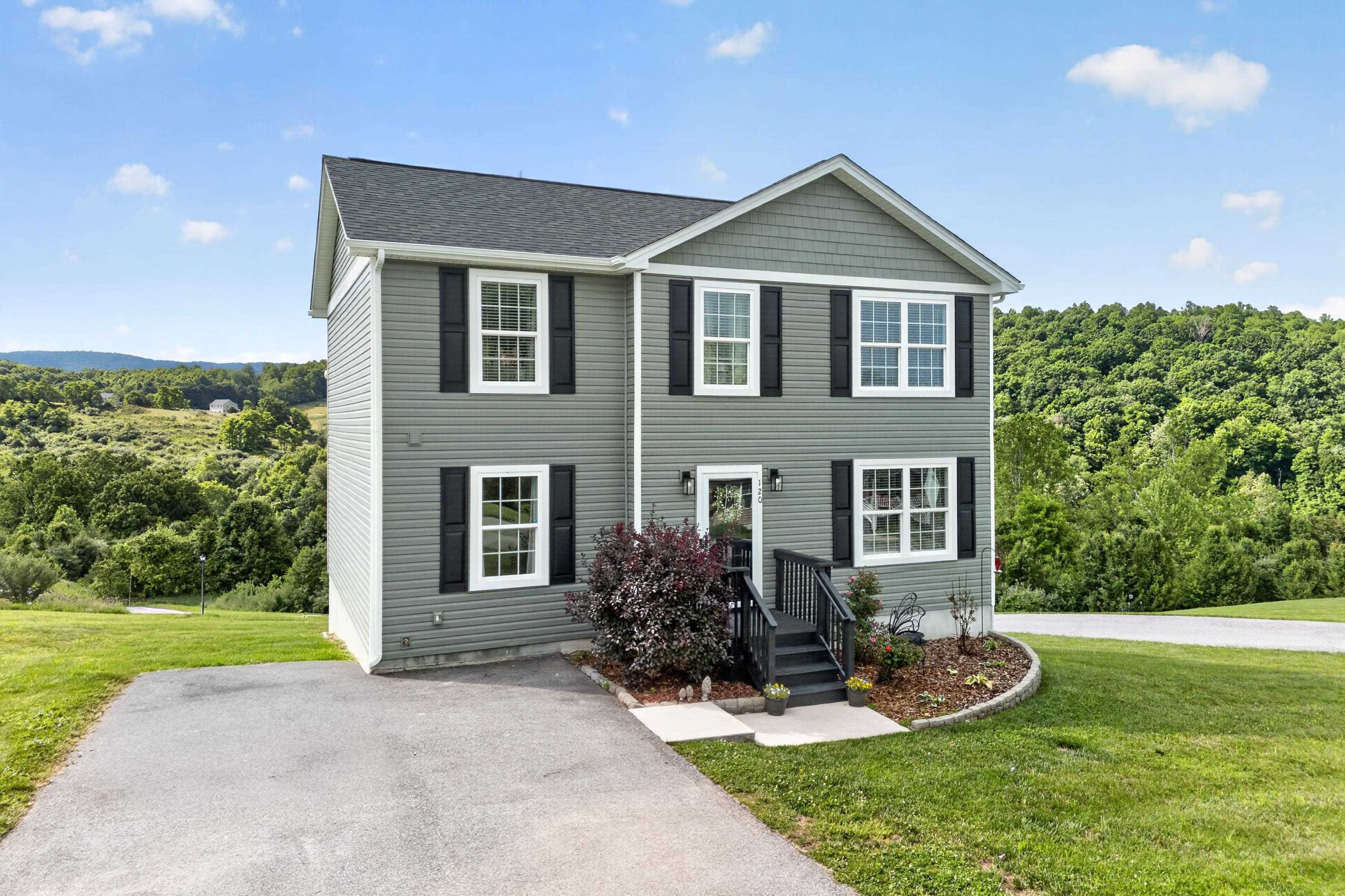 120 Prairie View Lane