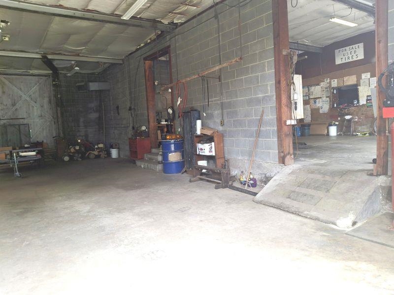 319A Poplar Street