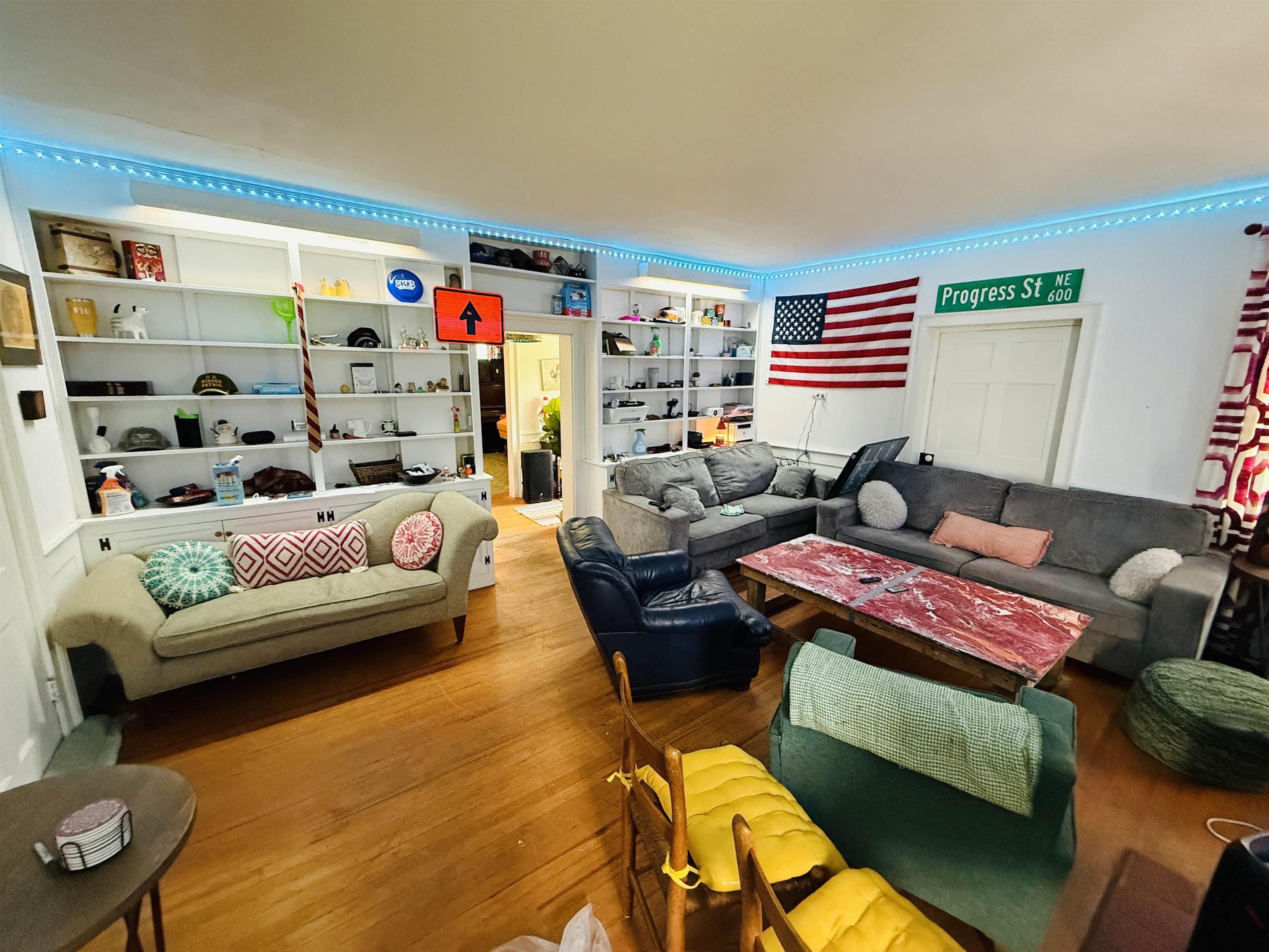 607 GILES Road