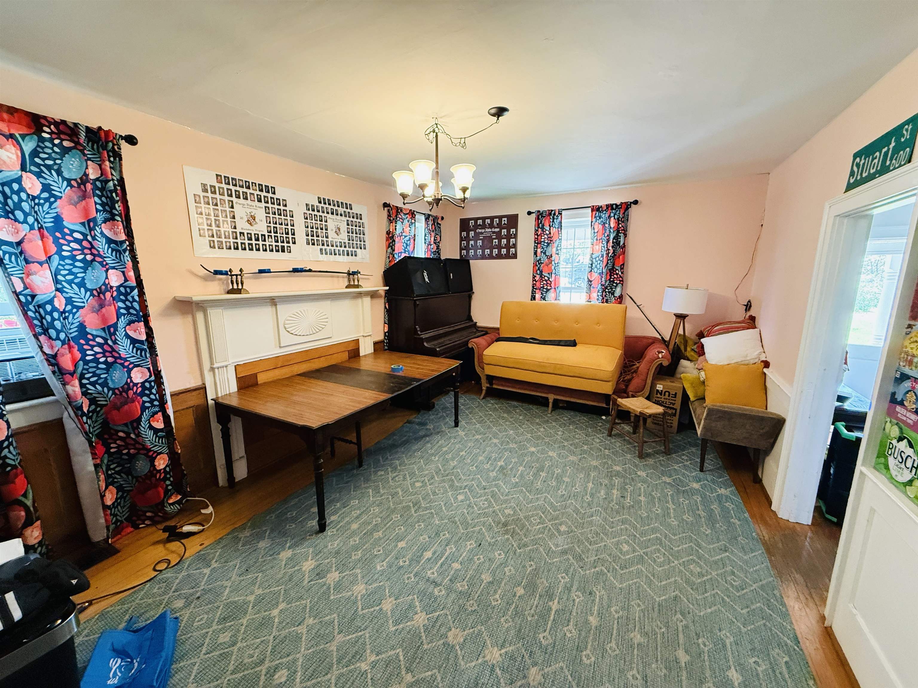 607 GILES Road