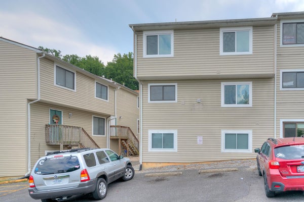 524 CALHOUN ST APT 21, RADFORD, VA 24141 - Image a7cdf5ccded73b2d074e277583d8b857/3855211327
