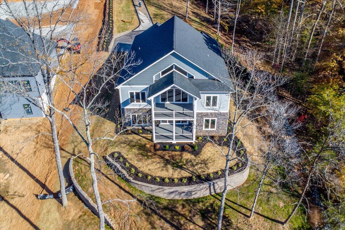 172 Lakewatch Circle