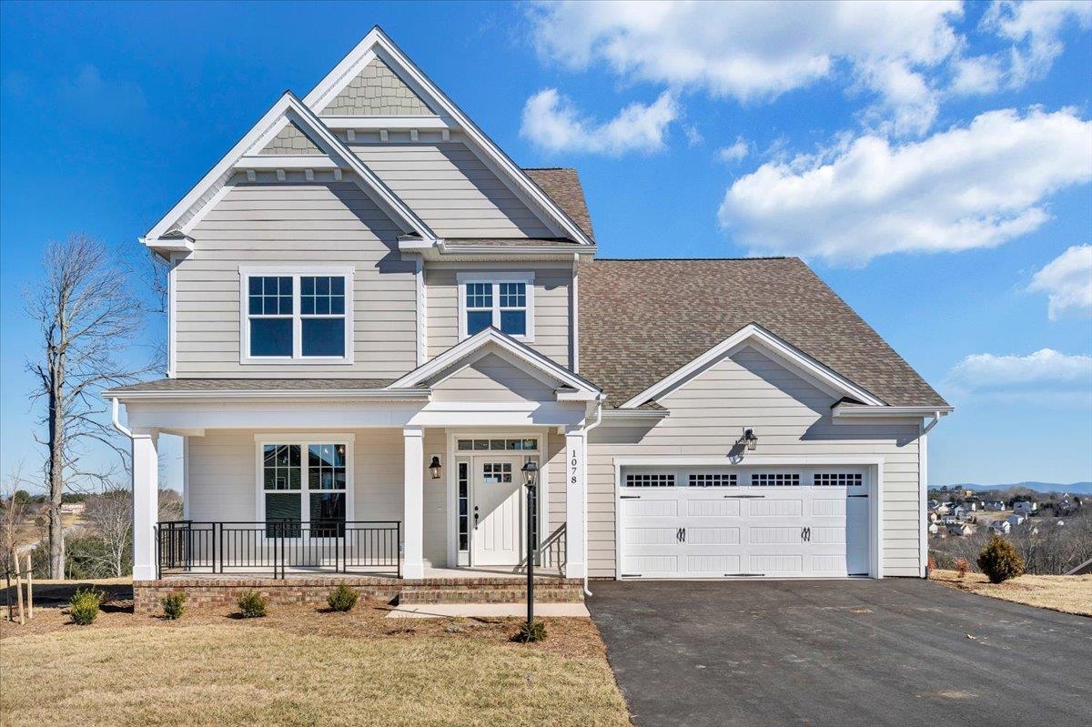 985 Round Meadow Drive