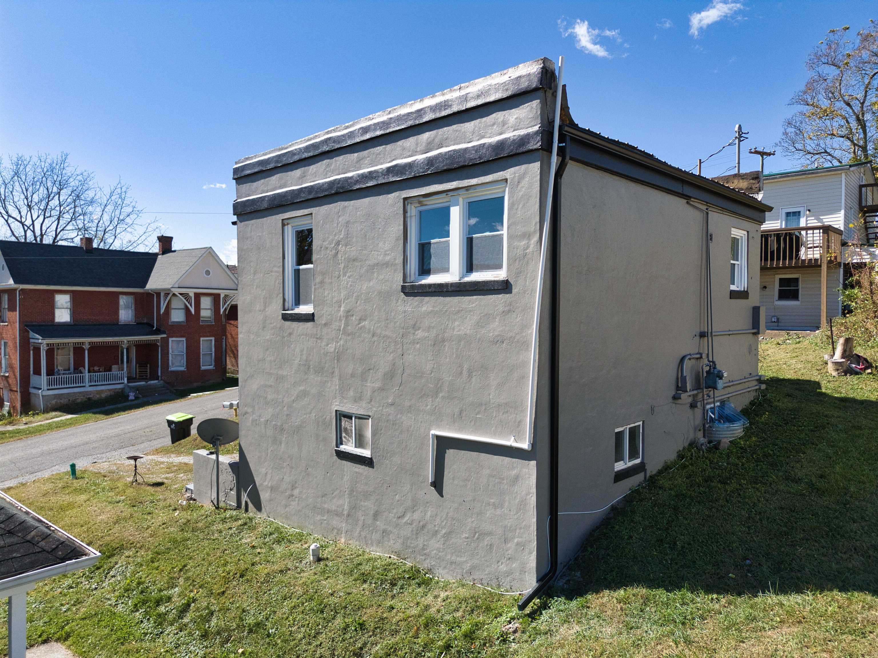 238 Third Street NW