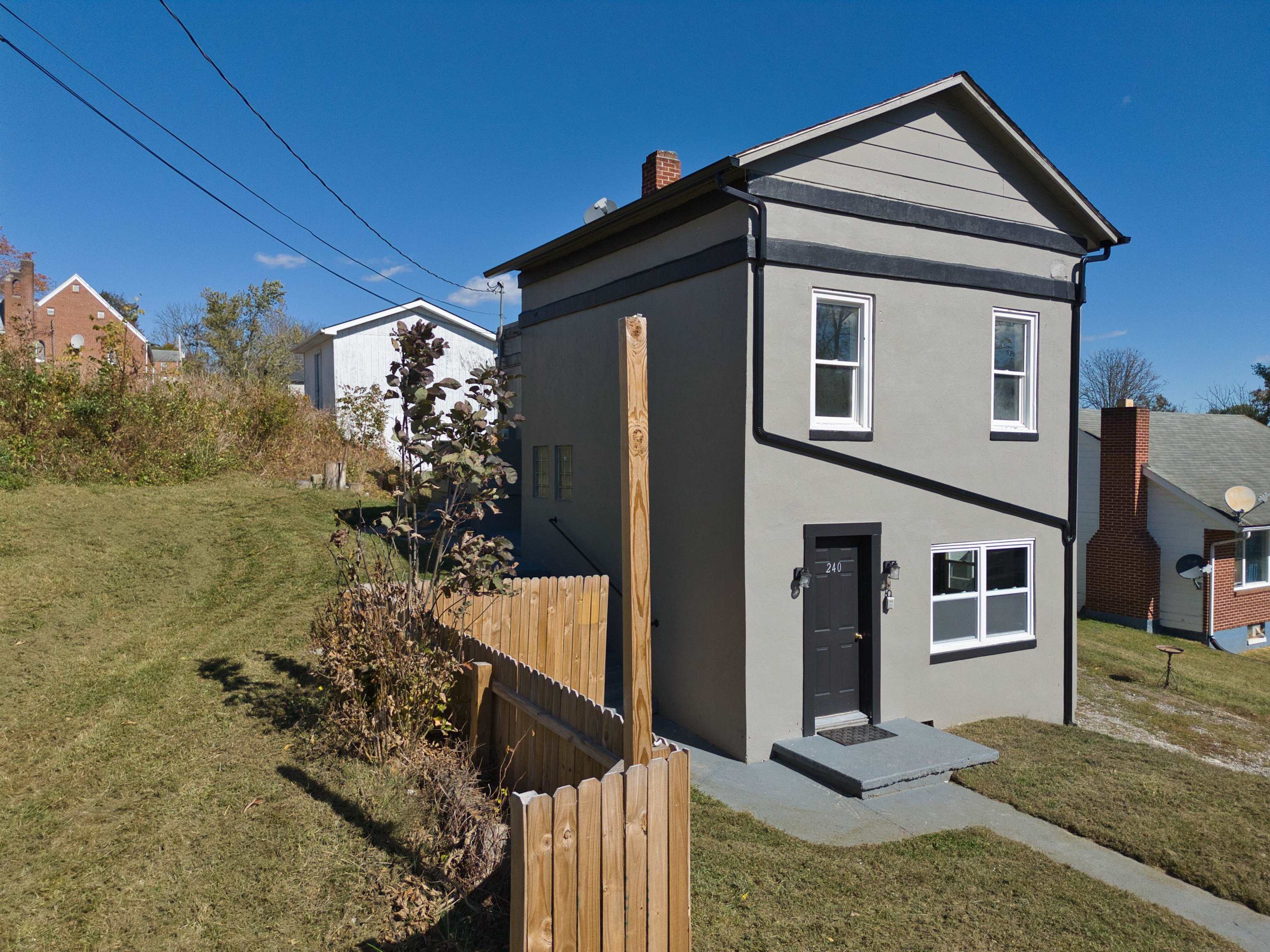 238 Third Street NW