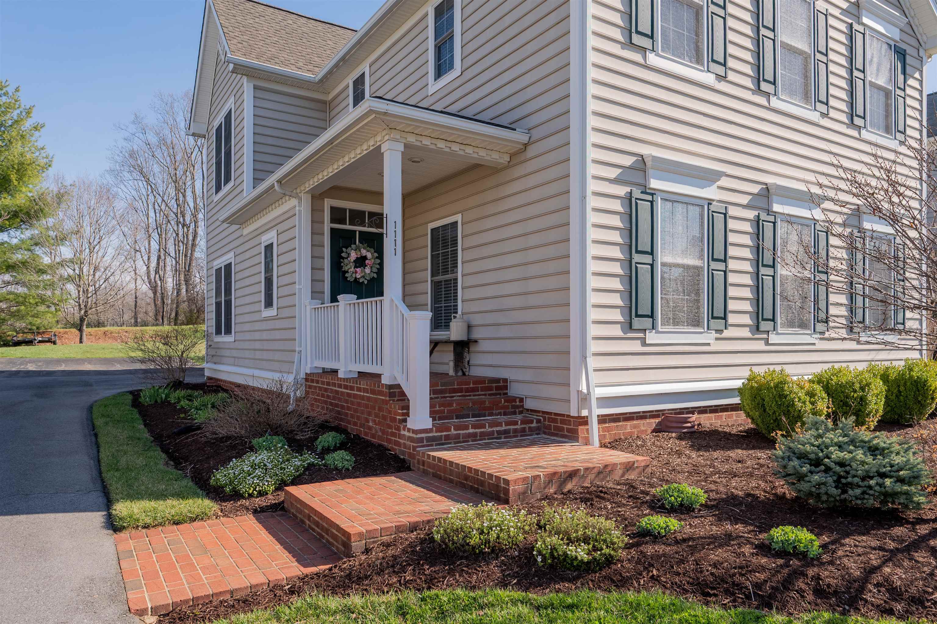 1111 BROOK Circle